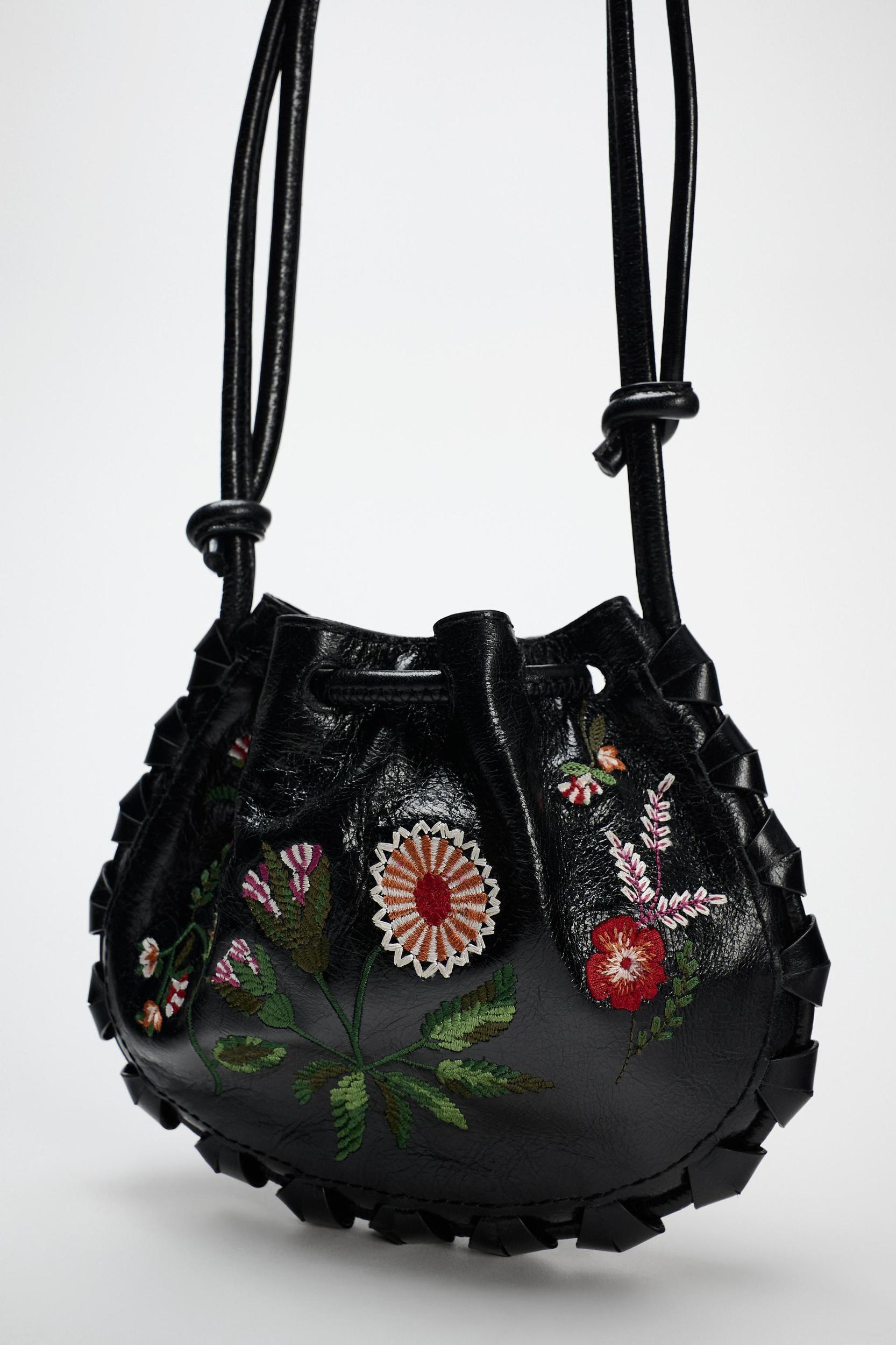 MINI LEATHER COWBOY BUCKET BAG Product Image