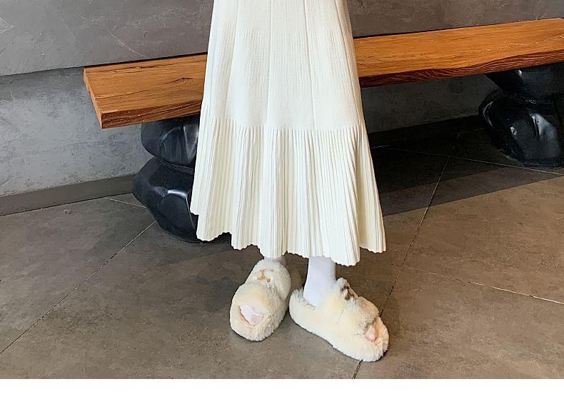 High Rise Plain Midi Pleated A-Line Knitted Skirt Product Image