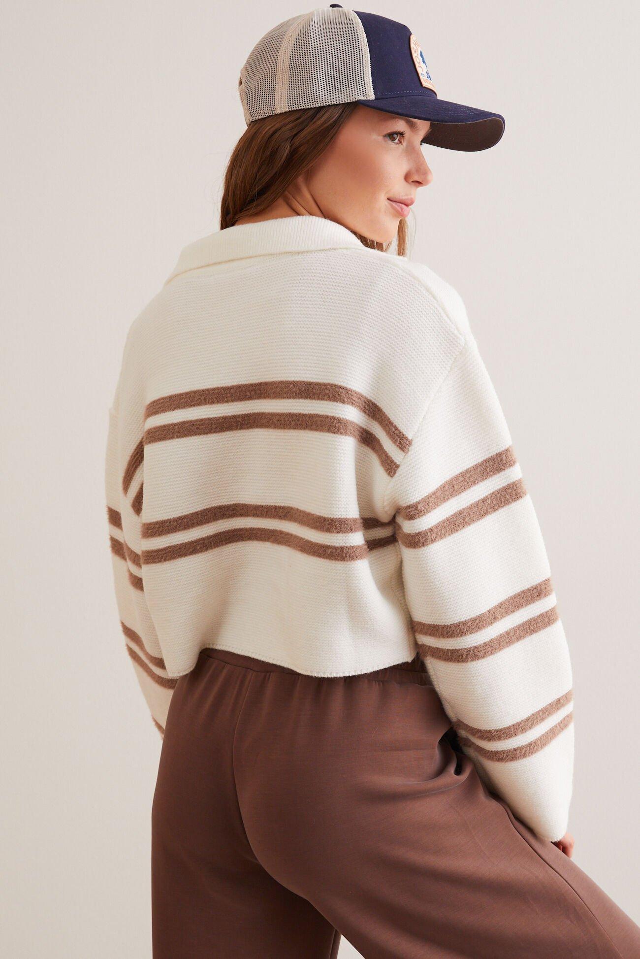 New Horizon Crop Sweater Product Image