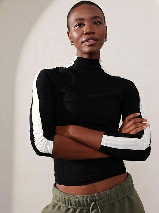 Renew Seamless Mock Neck Top Product Image