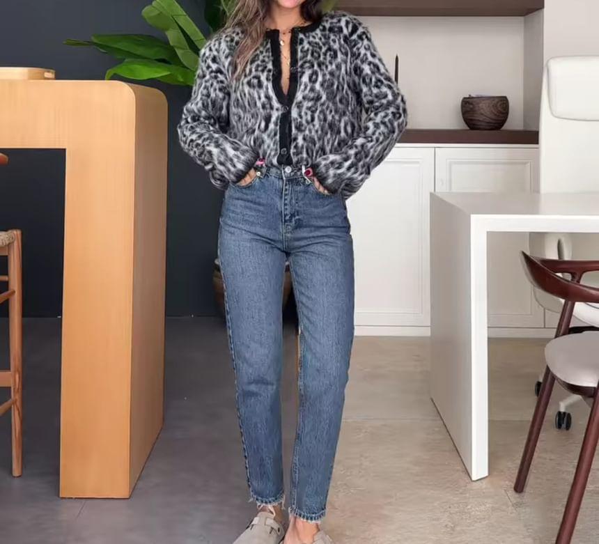 Round Neck Leopard Print Cardigan Product Image