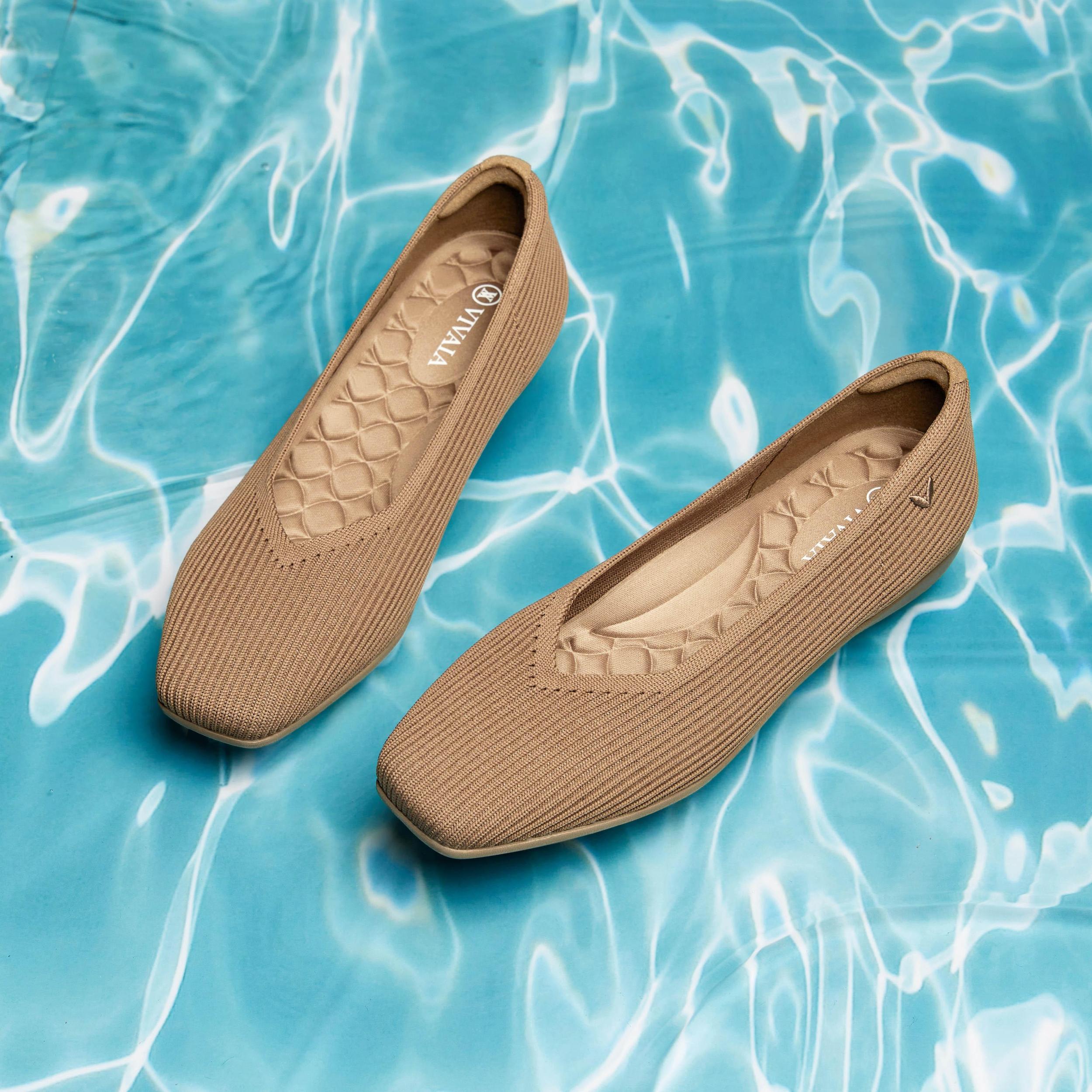 Lightweight Square-Toe V-Cut Flats (Margot Walker) Product Image