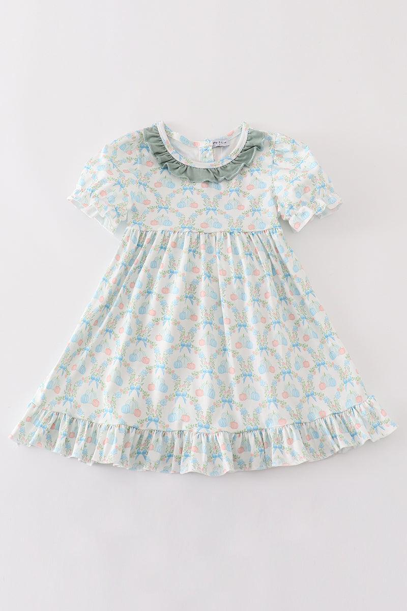 Green pumpkin print dress Product Image