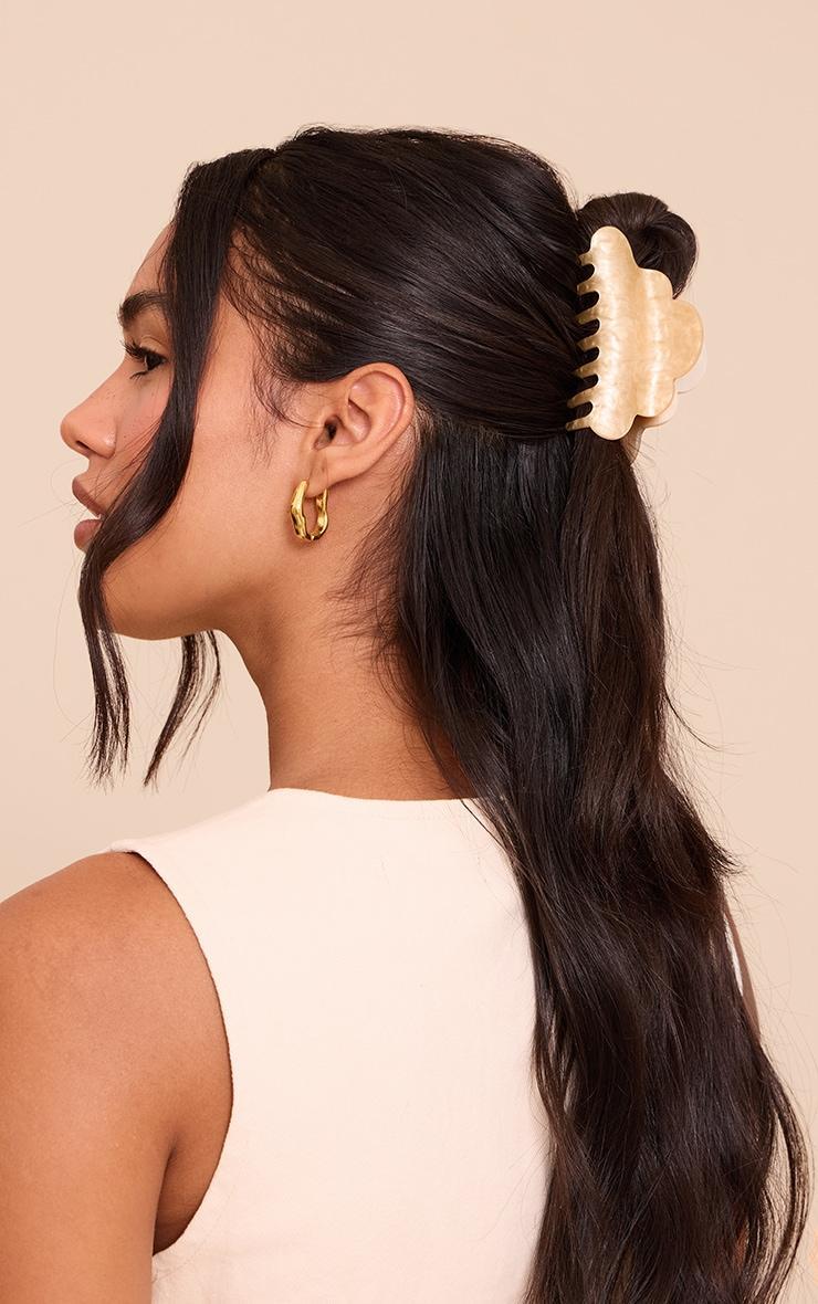 Cream Pearl Metallic Claw Clip Product Image