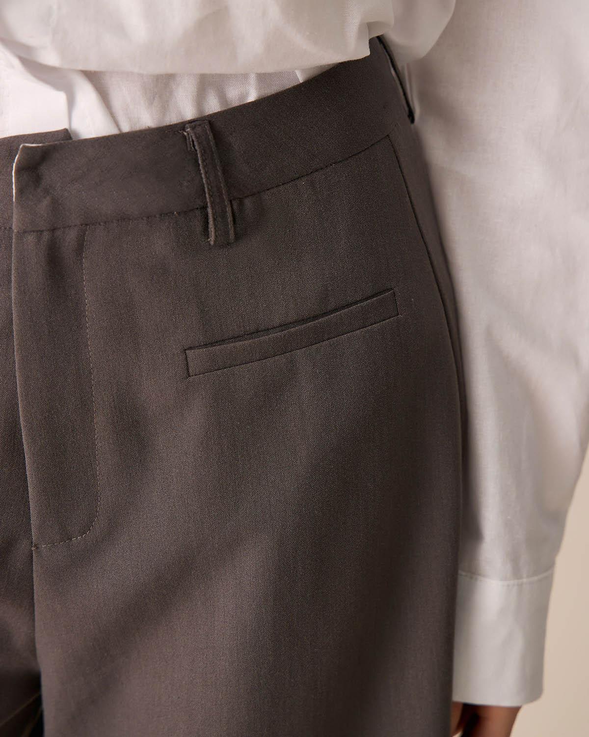 Women's Coffee Pocket Wide-leg Shorts Female Product Image