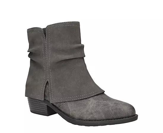 Easy Street Kudos Women's Block Heel Ankle Boots, Size: 6.5 Wide Product Image