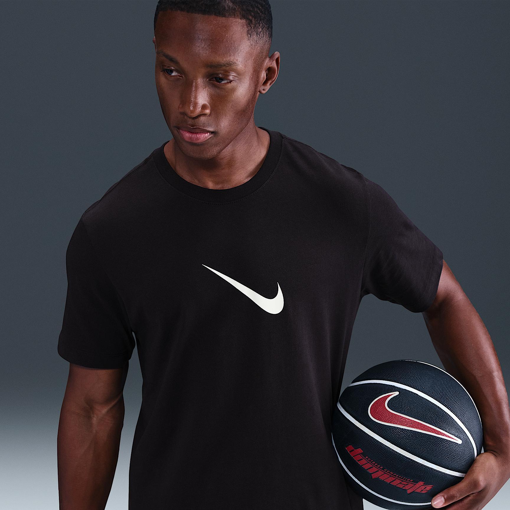 Giannis Men's T-Shirt Product Image