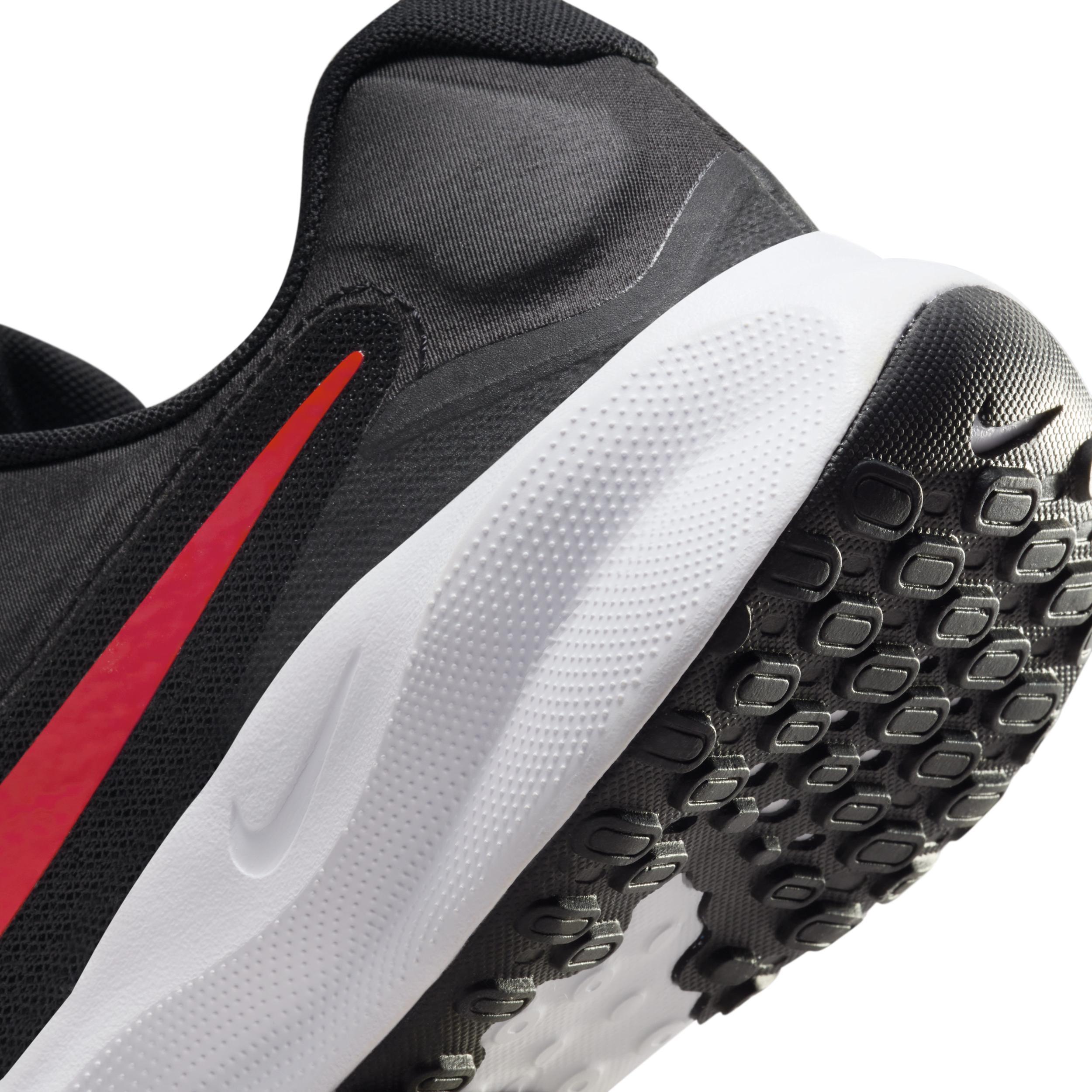 Nike Revolution 7 Mens Road Running Shoes Product Image