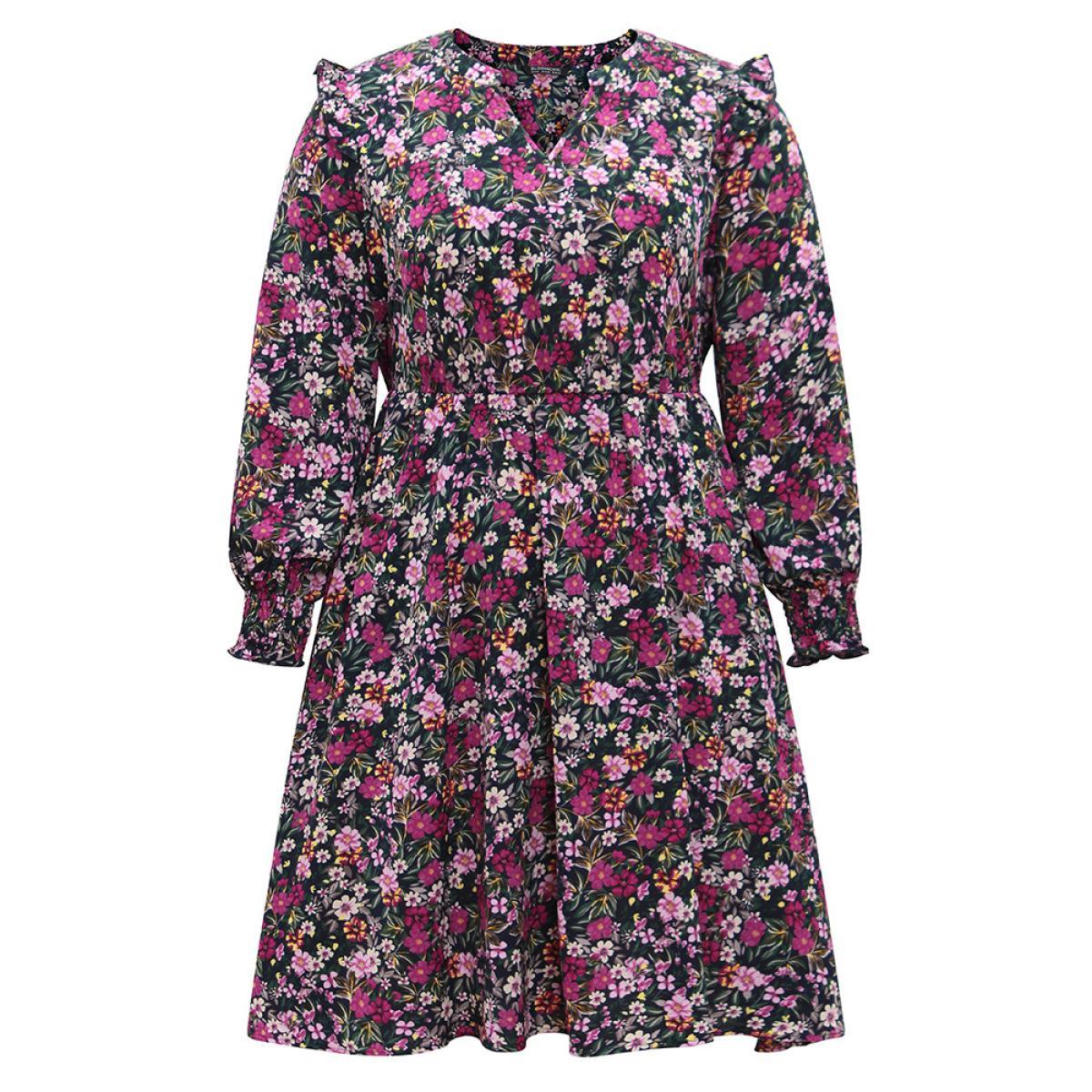 Plus Size Ditsy Floral Notched Pocket Shirred Cuffs Dress DarkBlue Women Elegant Printed Notched collar Long Sleeve Curvy Midi Dress BloomChic 14-16/1X Product Image