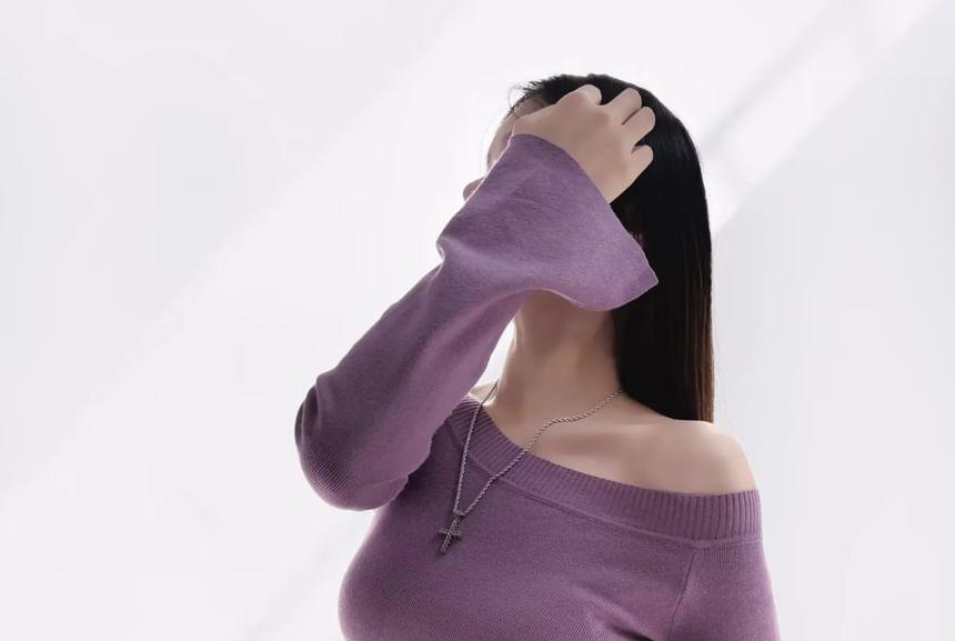 Long-Sleeve Boatneck Plain Knit Top Product Image