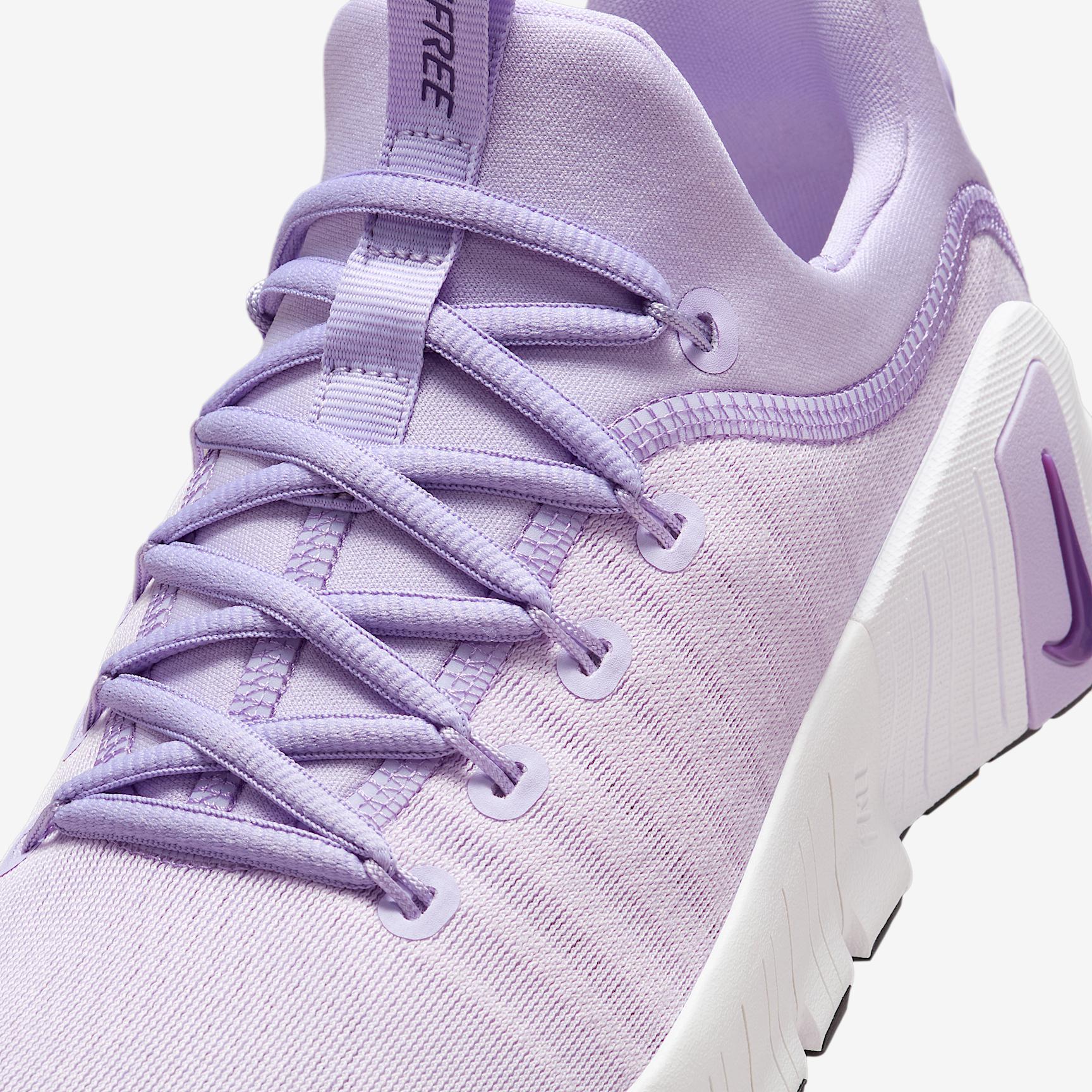 Nike Women's Free Metcon 6 Workout Shoes Product Image