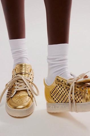 Lucky Strike Sneakers Product Image