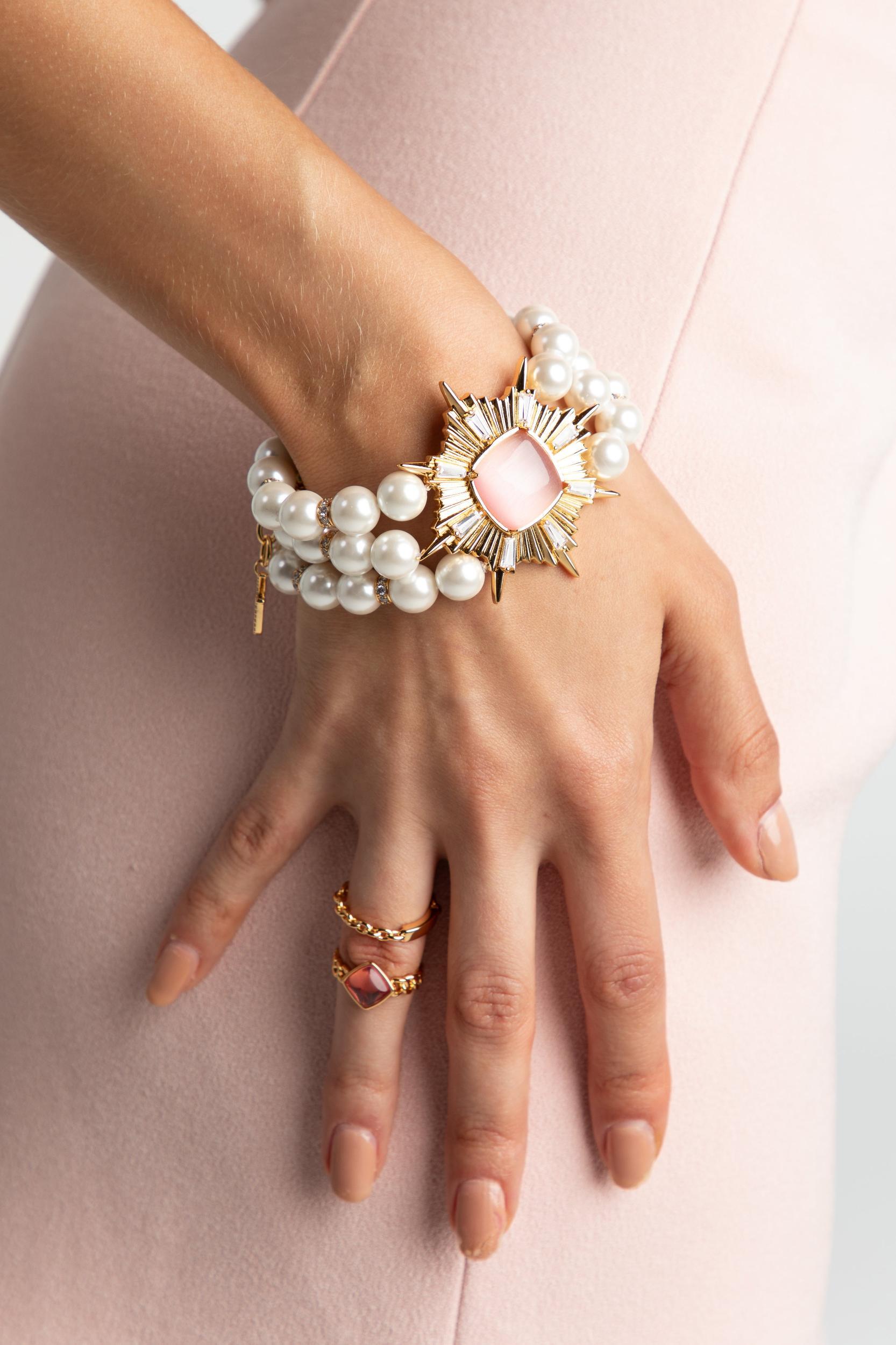 Felicty Pearl Bracelet (Final Sale) Product Image