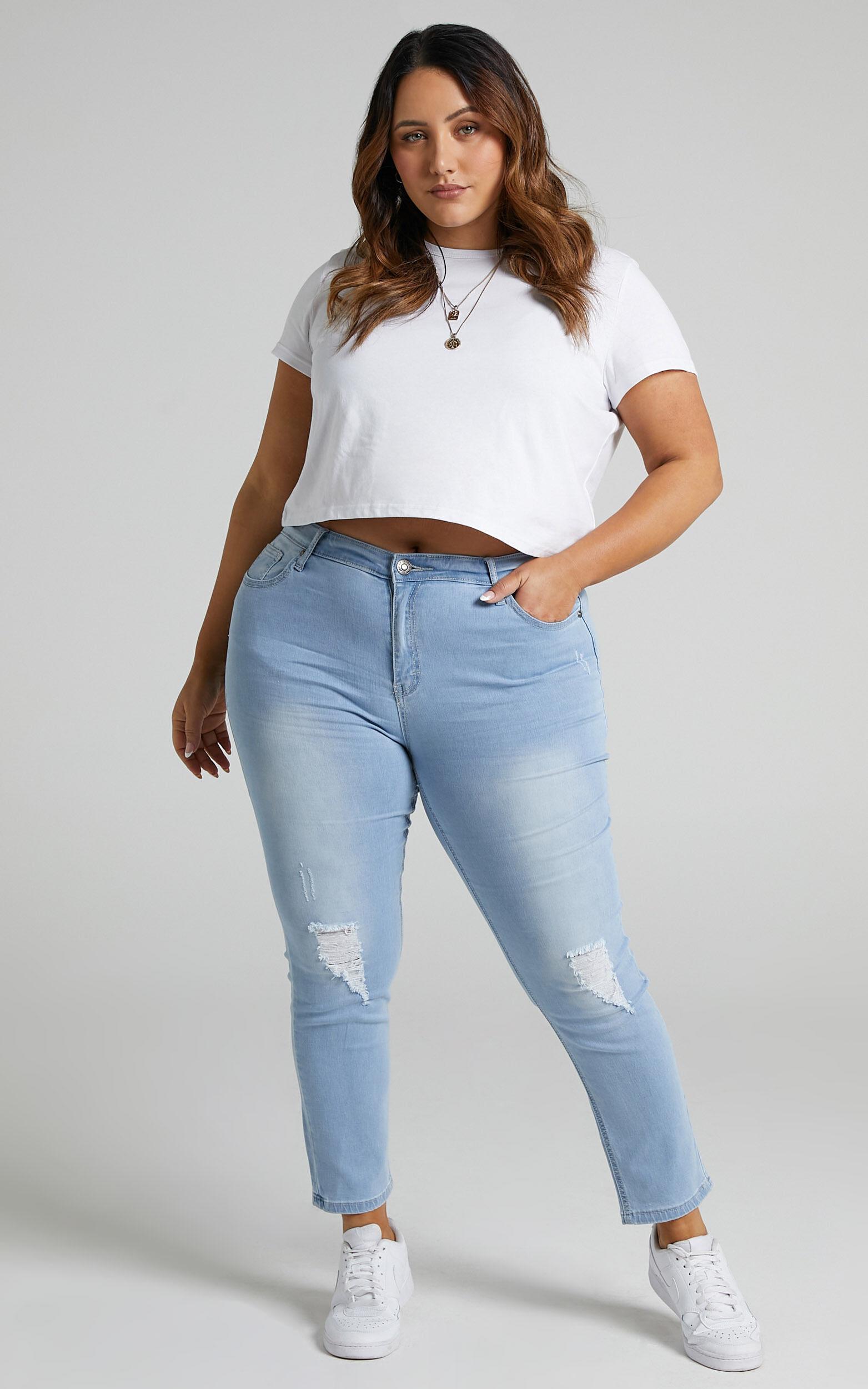 Danzel Top - Boxy Fit Cap Sleeve Crop Top in White Product Image