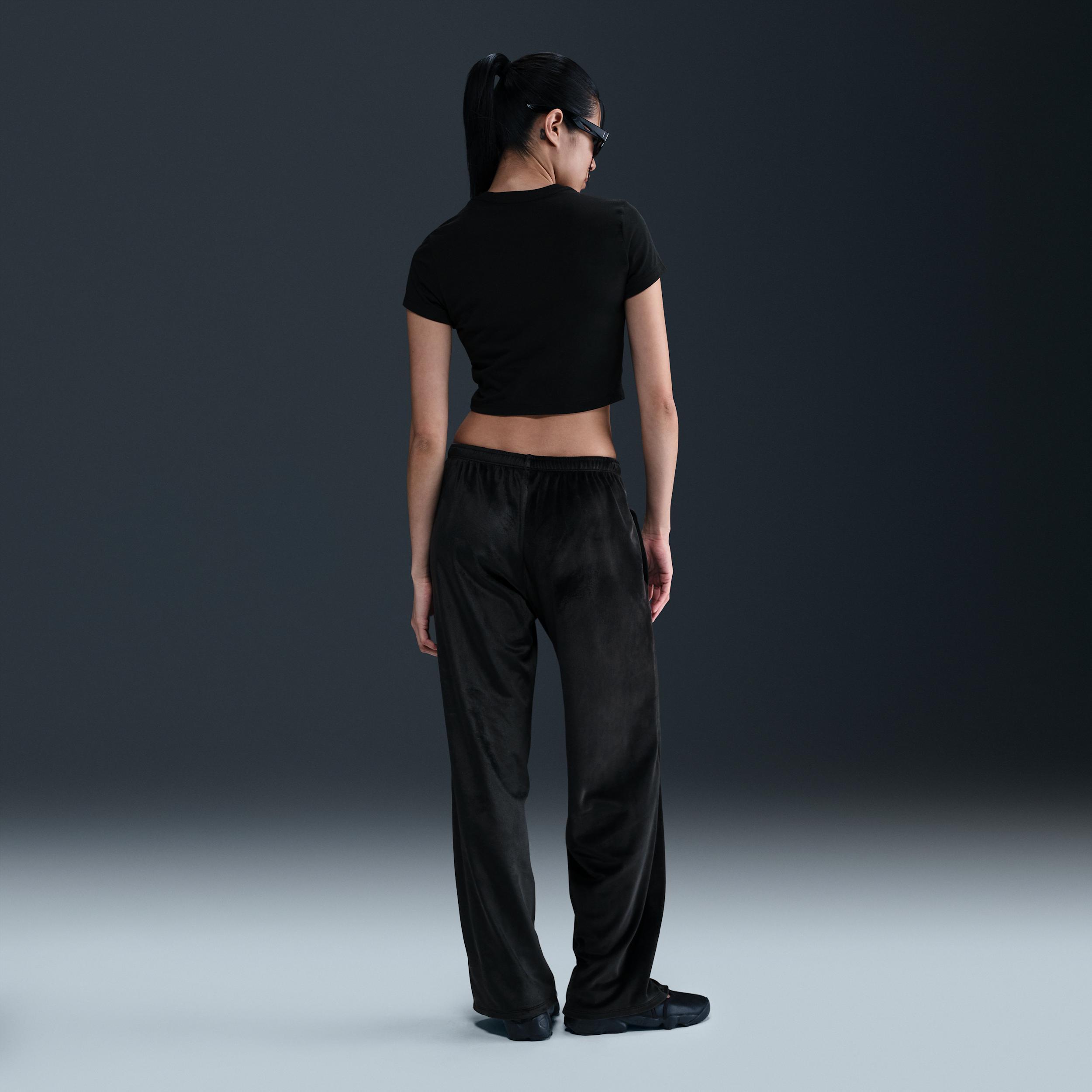 Women's Nike Sportswear Chill Knit Cropped T-Shirt Product Image