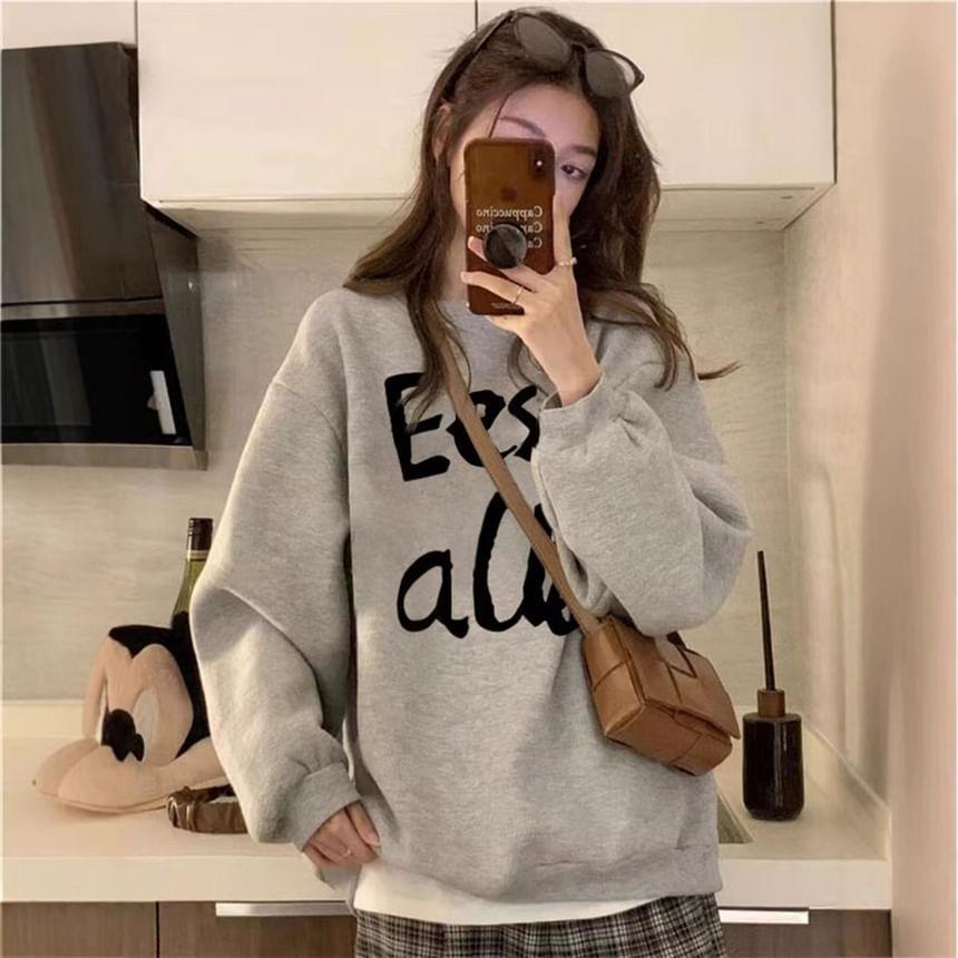 Long Sleeve Lettering Print Loose-Fit Sweatshirt Product Image