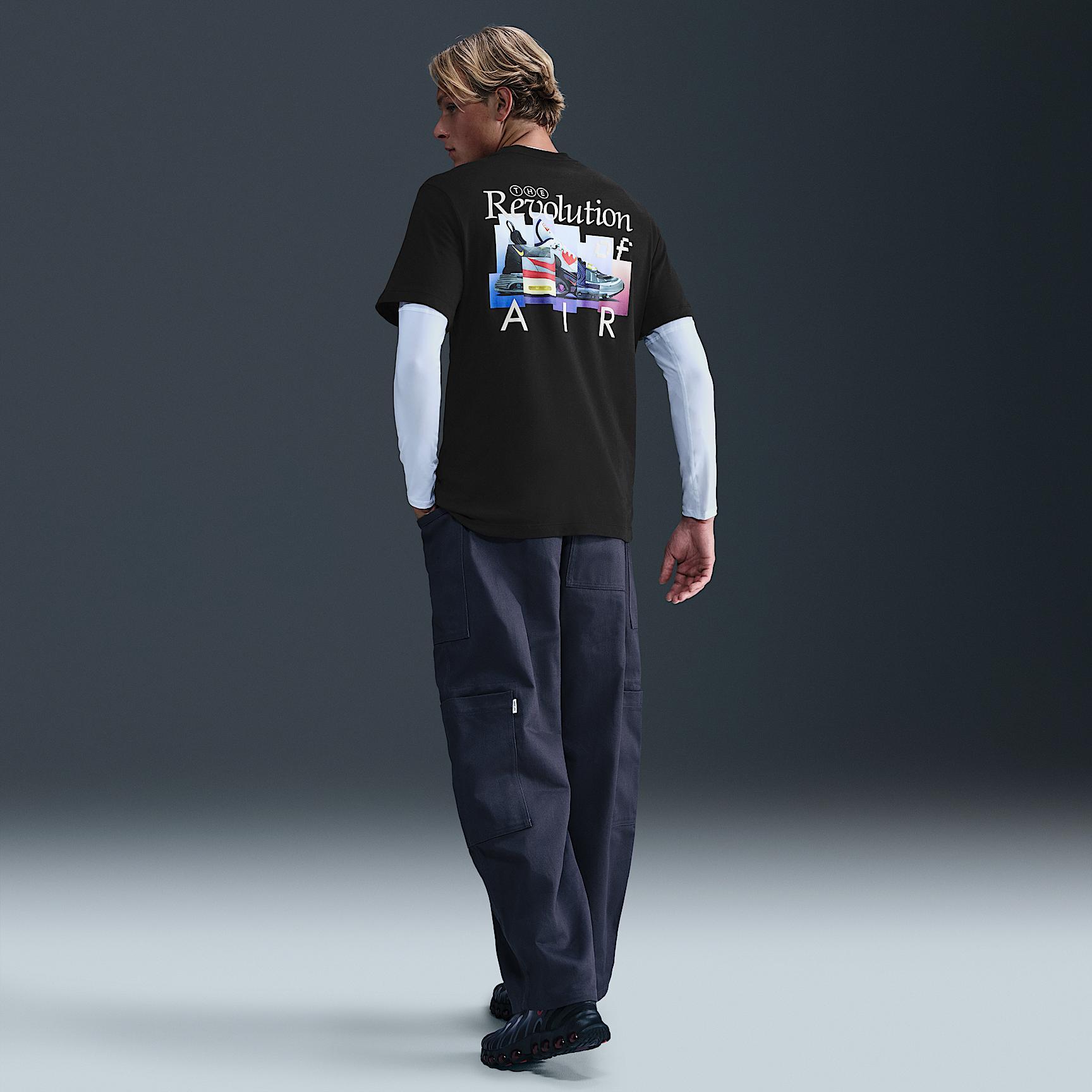 Men's Nike Sportswear T-Shirt Product Image