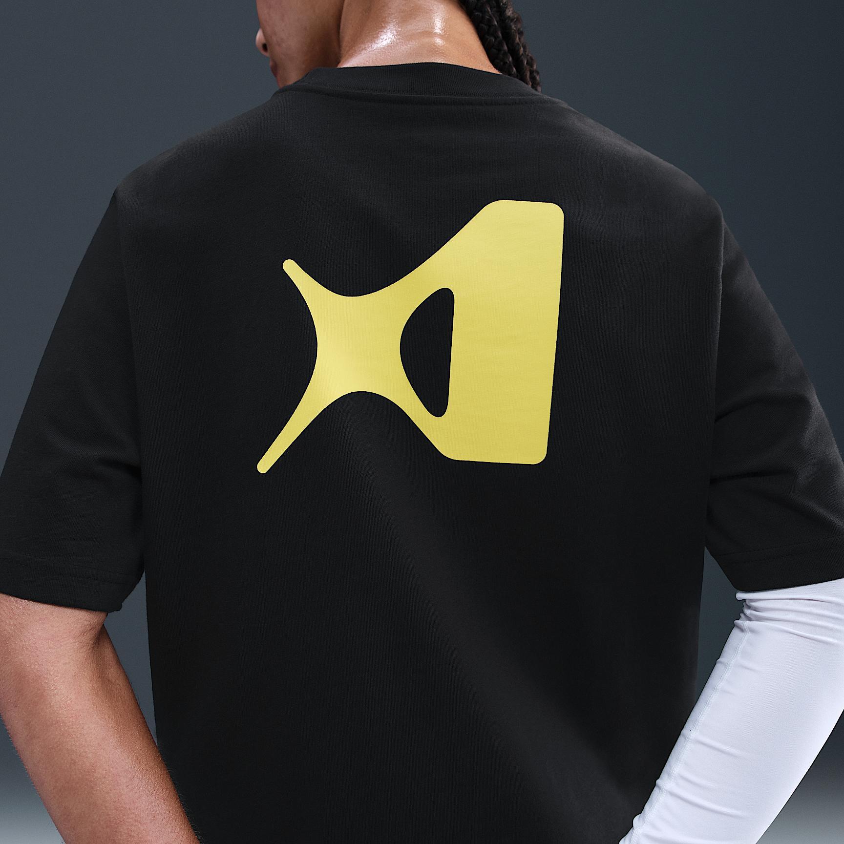 Nike Women's A'ja Wilson Loose Short-Sleeve T-Shirt Product Image