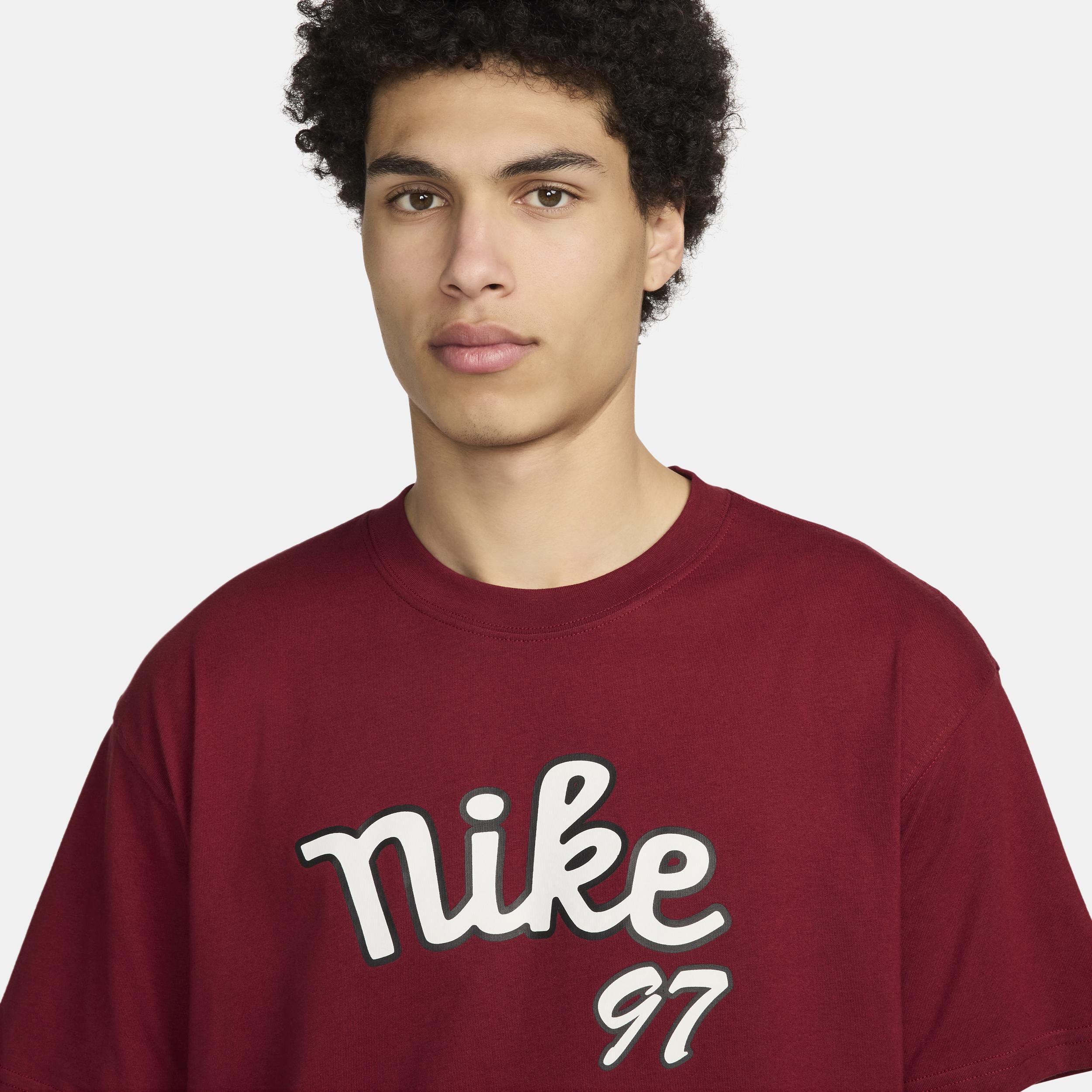 Nike Men's Max90 Basketball T-Shirt Product Image