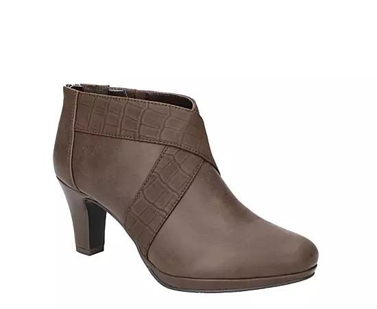 Easy Street Spice Womens Platform Dress Shooties Product Image