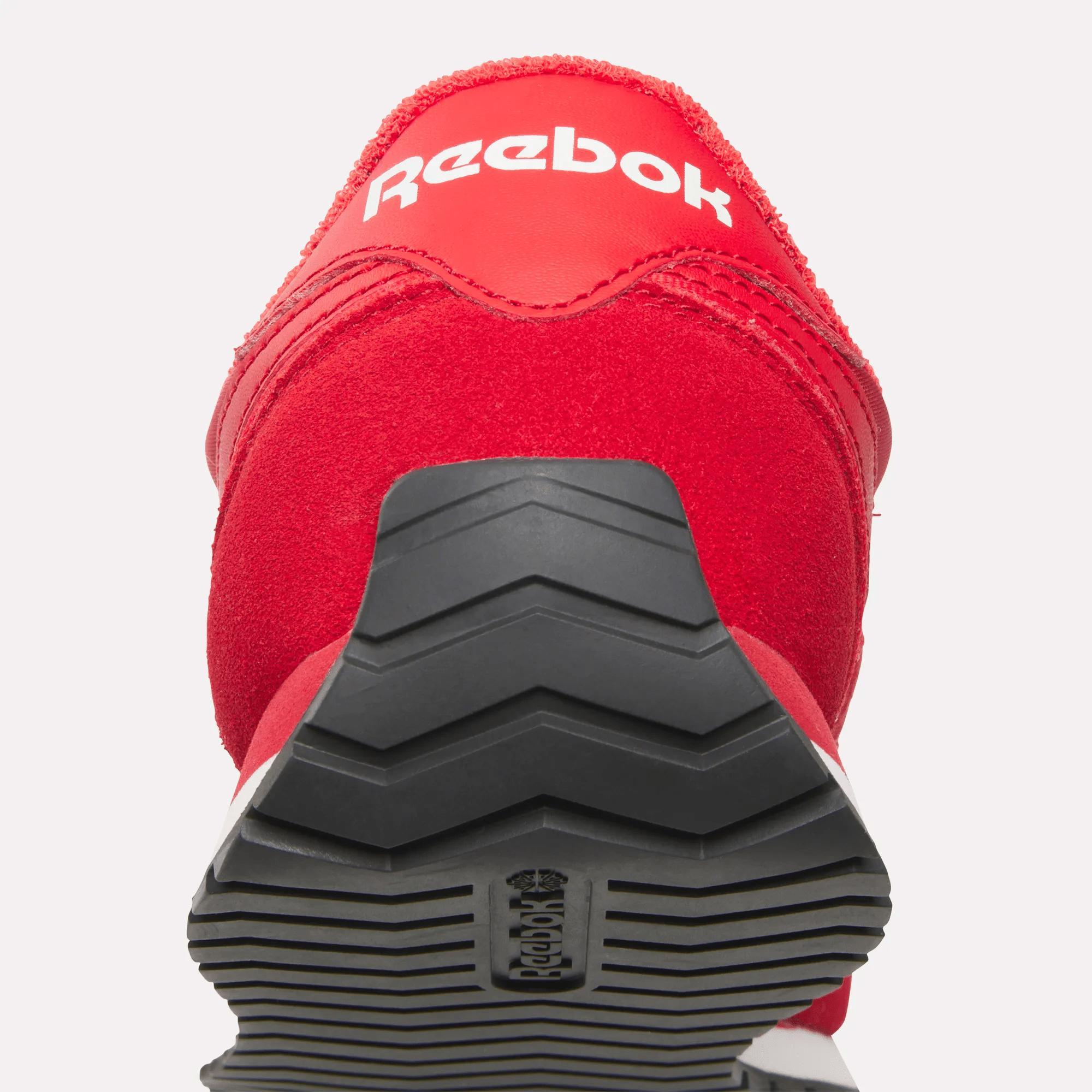 Women's Classic AZ Shoes Female Product Image