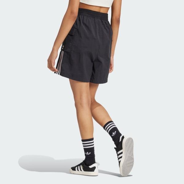 Adicolor Cargo Shorts Product Image