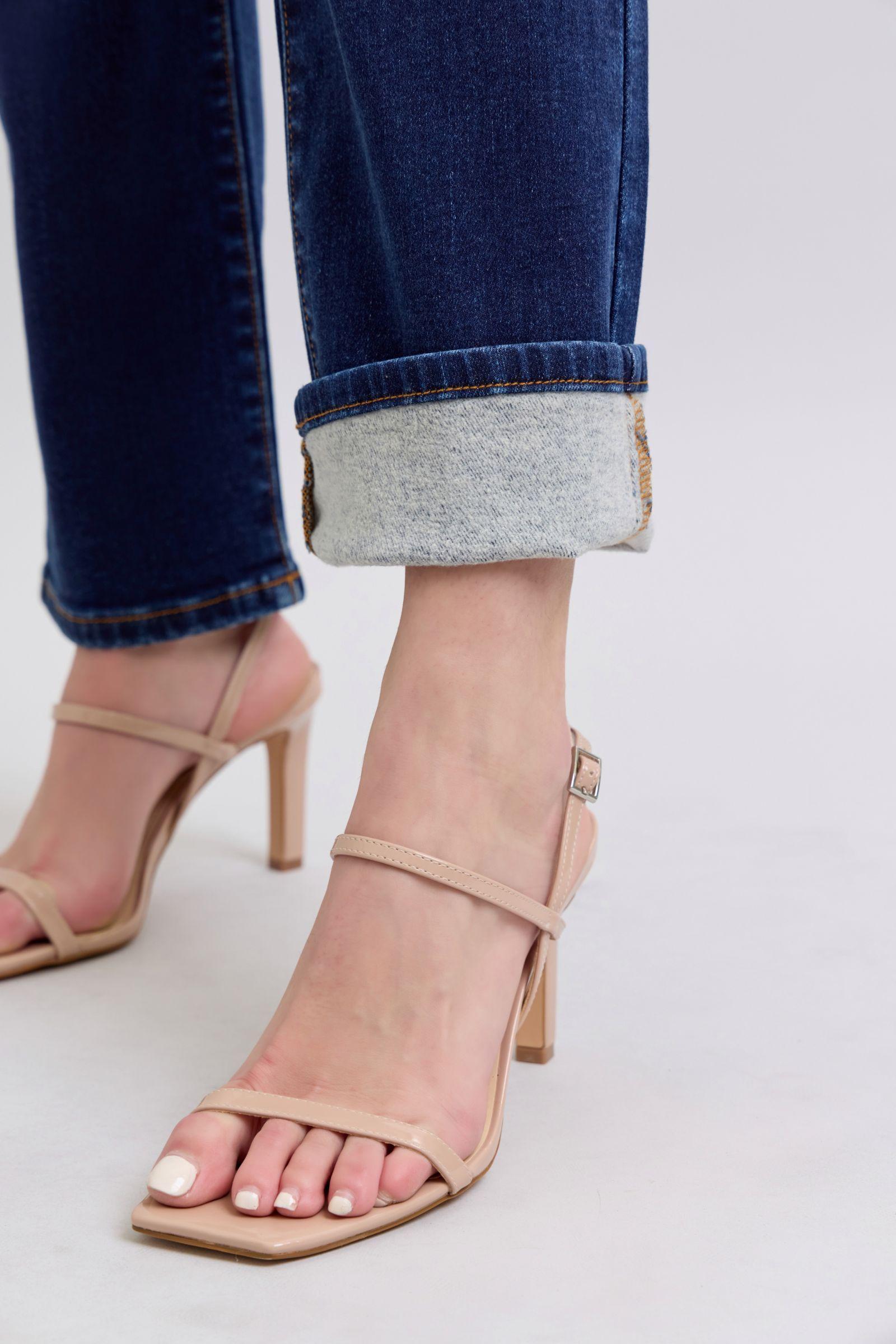 Jennifer Mid-Rise Washed Straight Leg Judy Blue Jeans - ONLINE EXCLUSIVE! Product Image