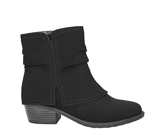 Easy Street Kudos Women's Block Heel Ankle Boots, Size: 6.5 Wide Product Image