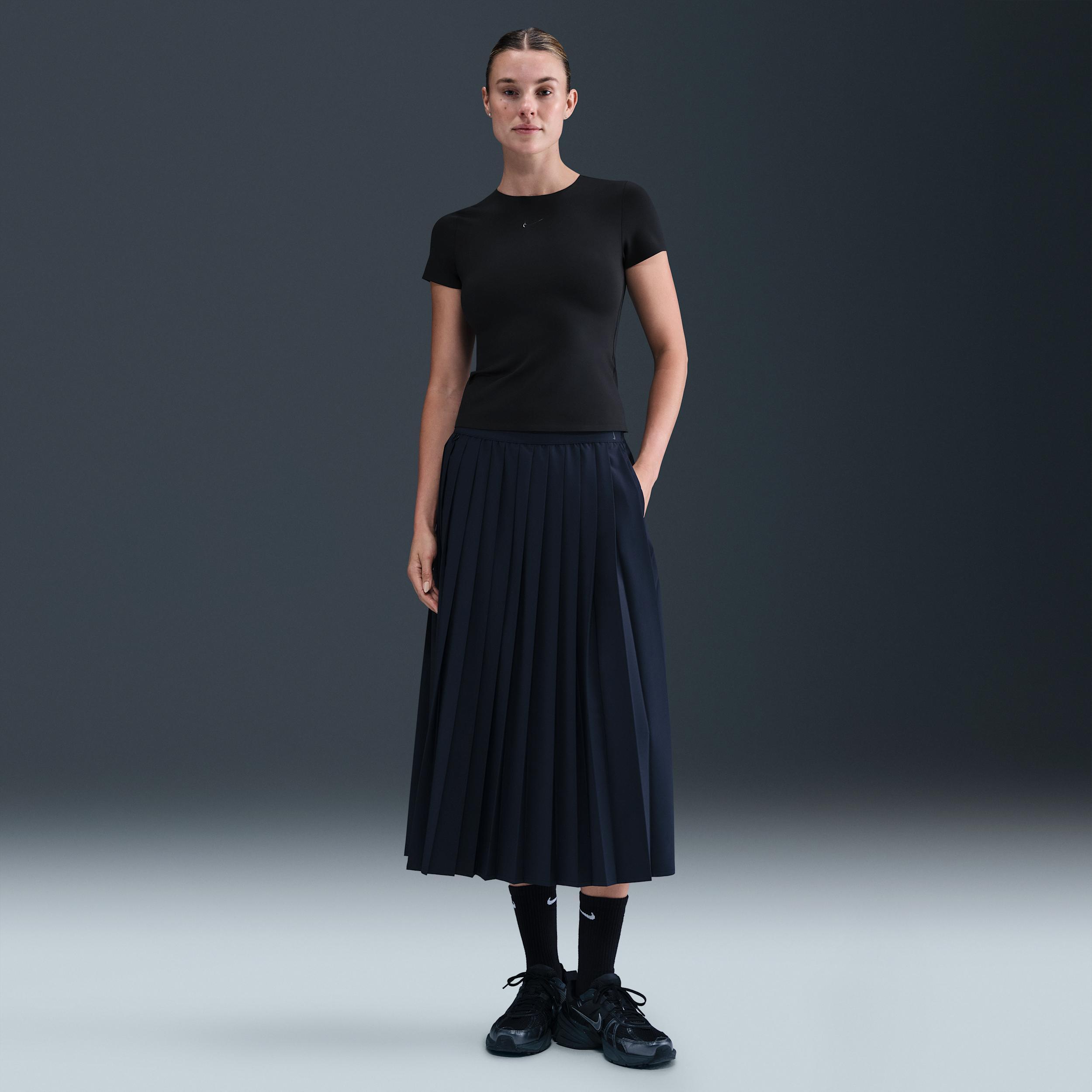 Nike Women's Form Short-Sleeve Top Product Image