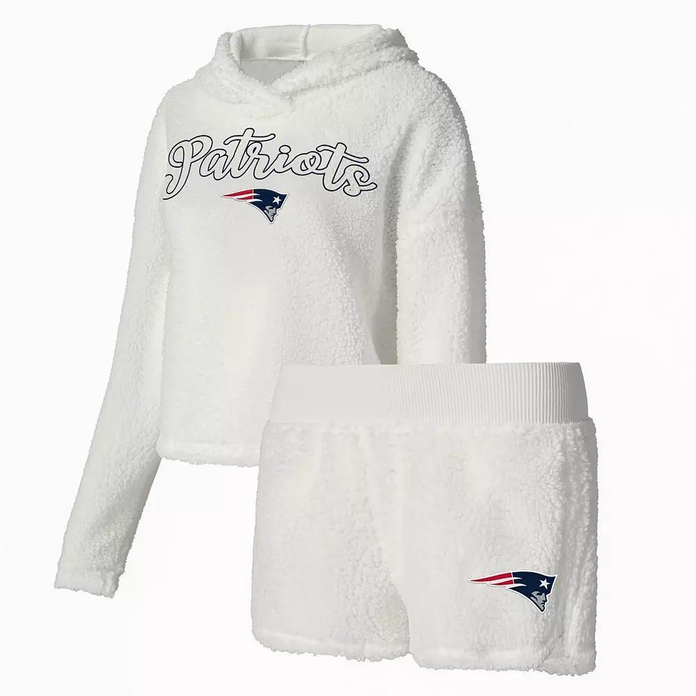 Women's Concepts Sport  White New England Patriots Fluffy Pullover Sweatshirt & Shorts Sleep Set, Size: Small Product Image