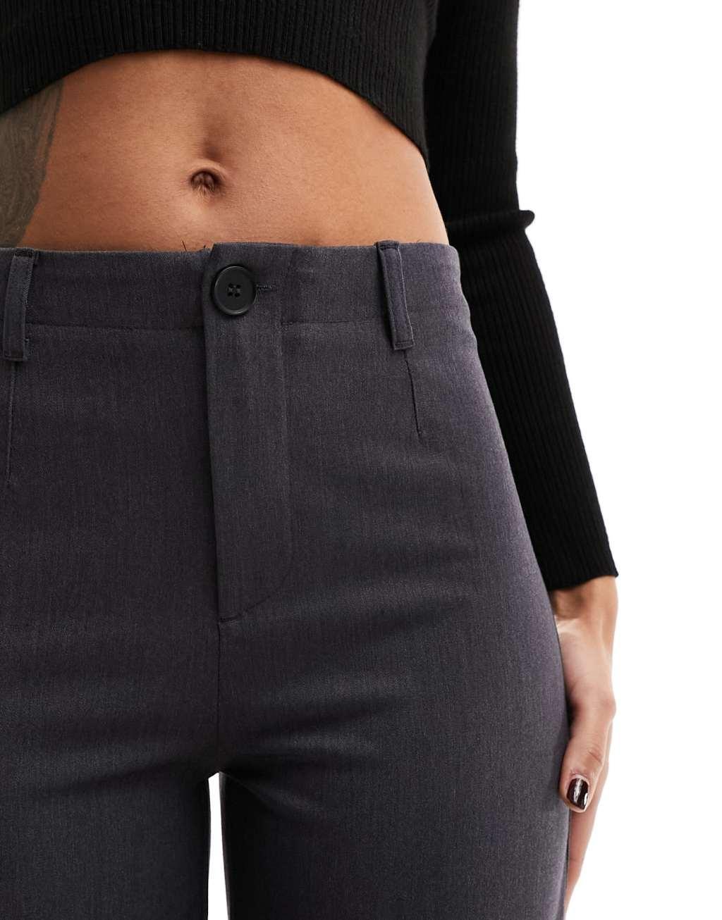Bershka wide leg tailored pants in charcoal Product Image