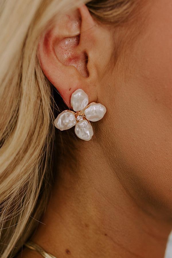 Blooming Smile Earrings Product Image