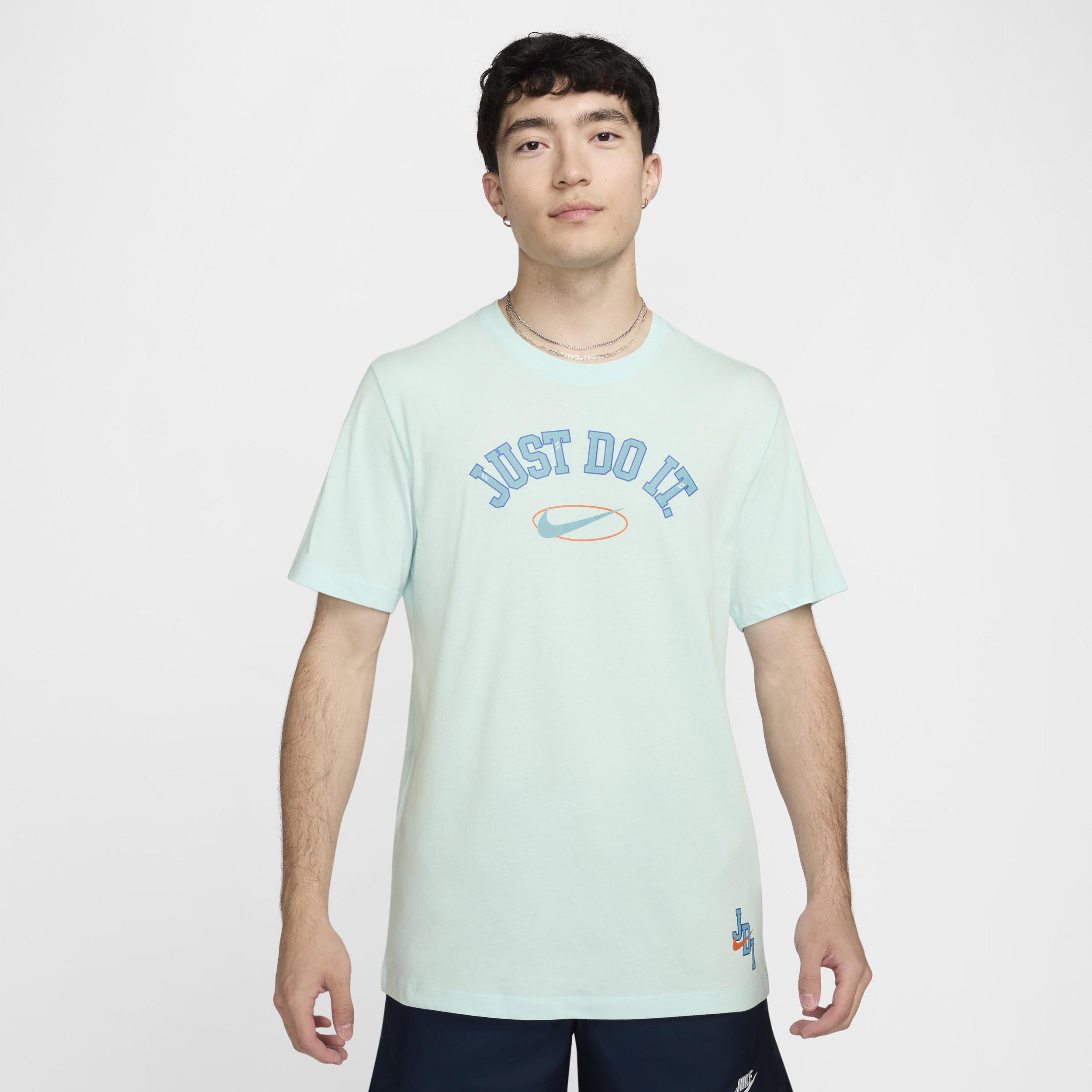 Nike Sportswear Men's T-Shirt Product Image