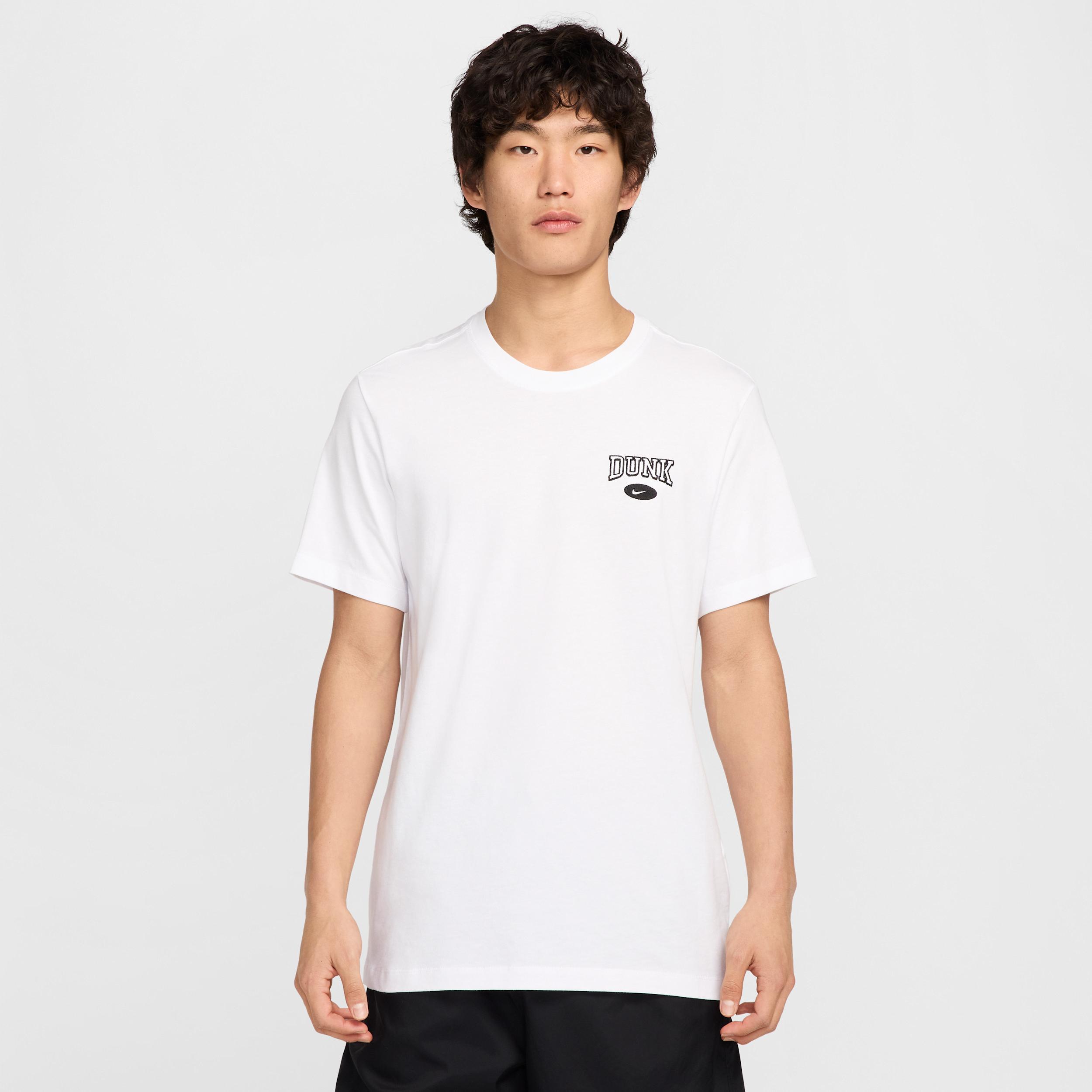 Nike Sportswear T-Shirt Product Image