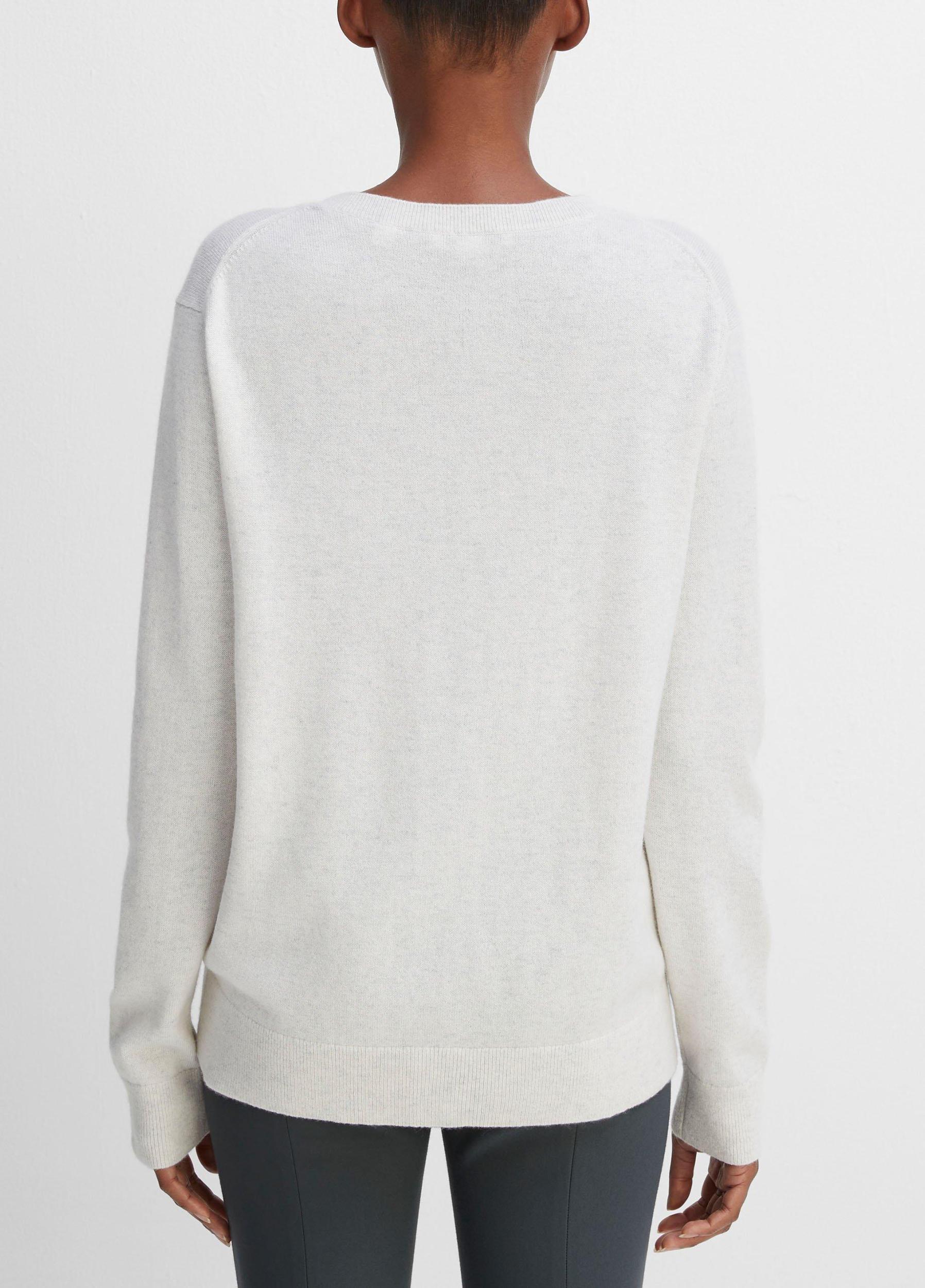 Womens Cashmere Weekend V-Neck Sweater, Camel, Size M Vince Product Image