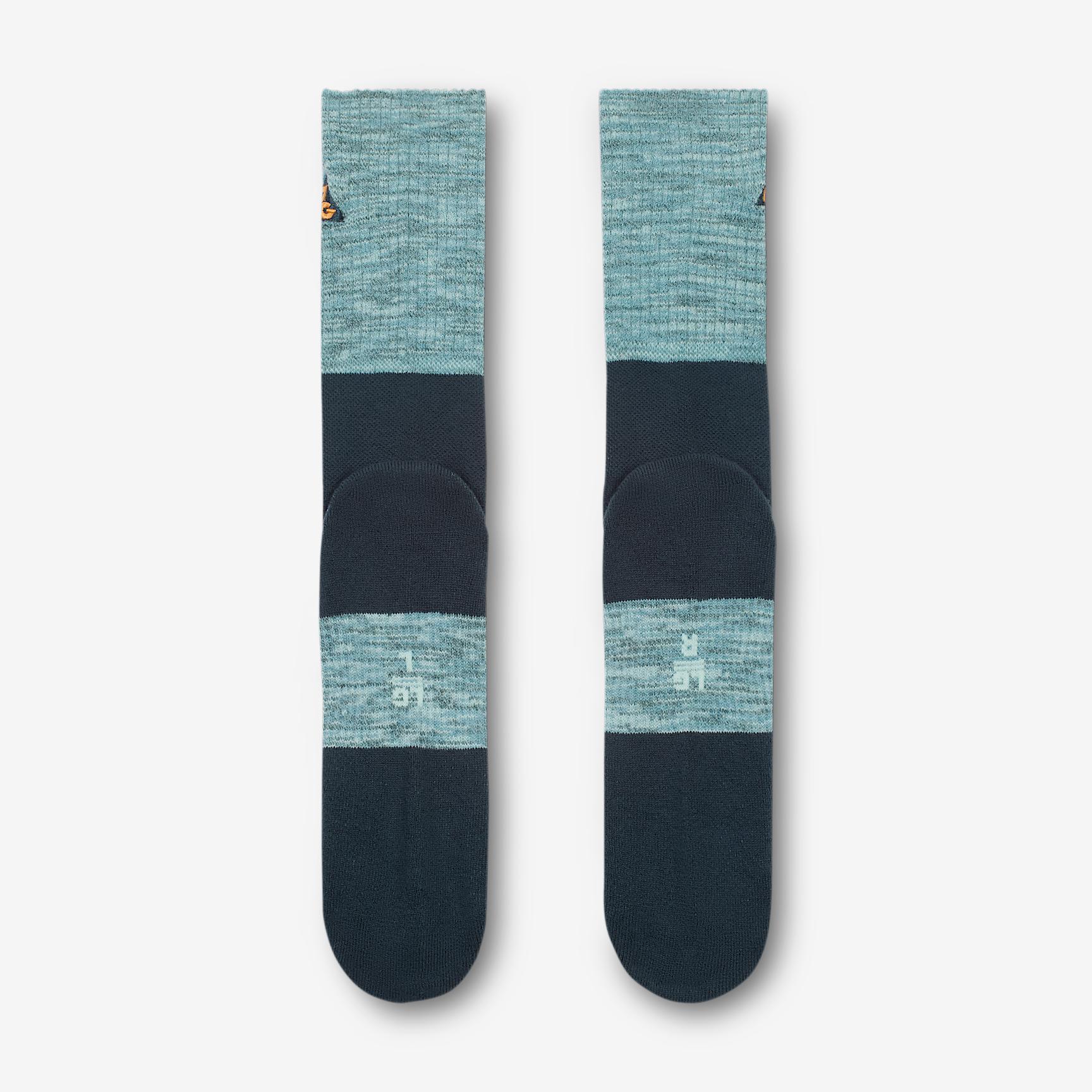 Nike ACG Everyday Cushioned Crew Socks (1 Pair) Product Image
