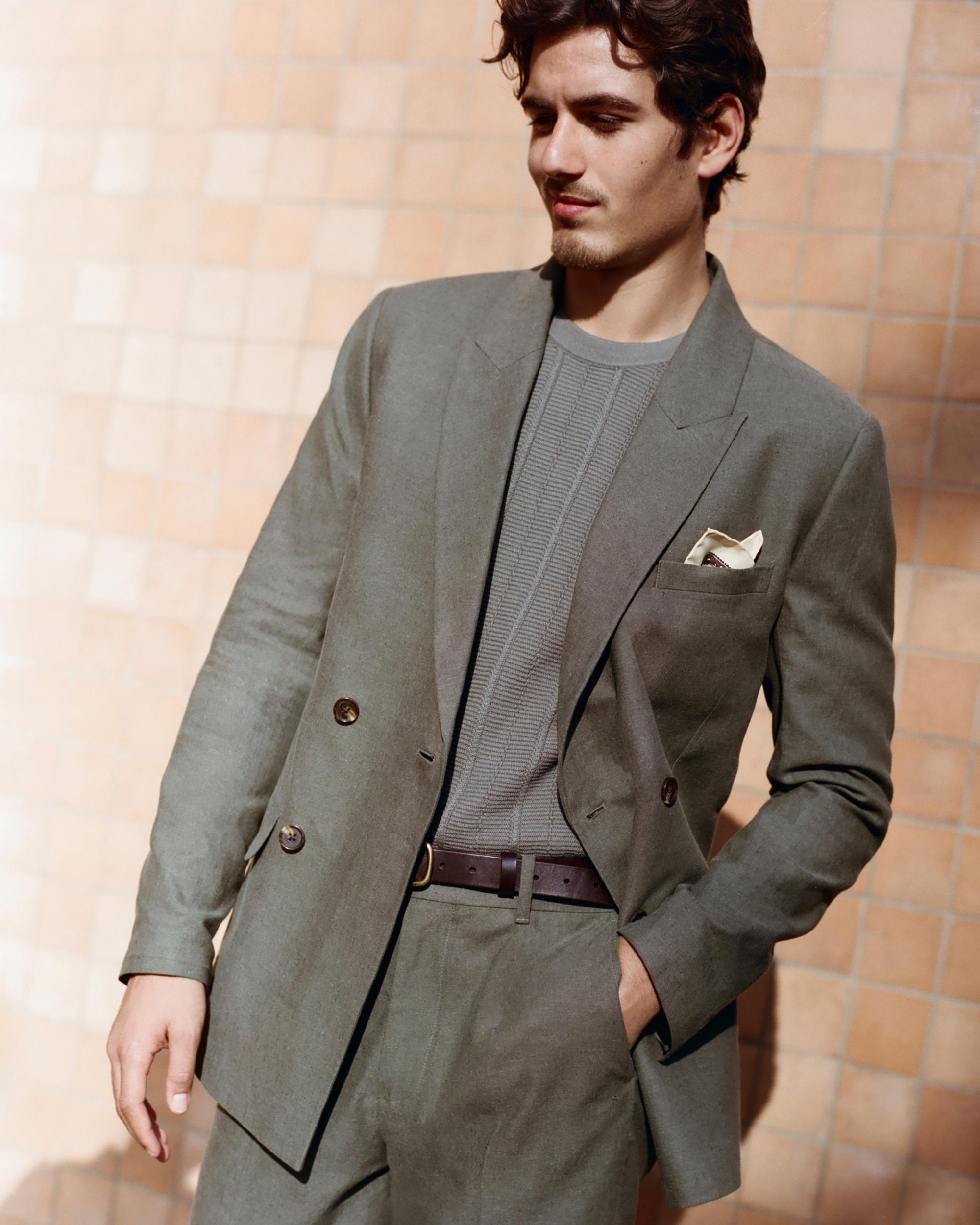 The A&F Collins Tailored Double-Breasted Blazer Product Image