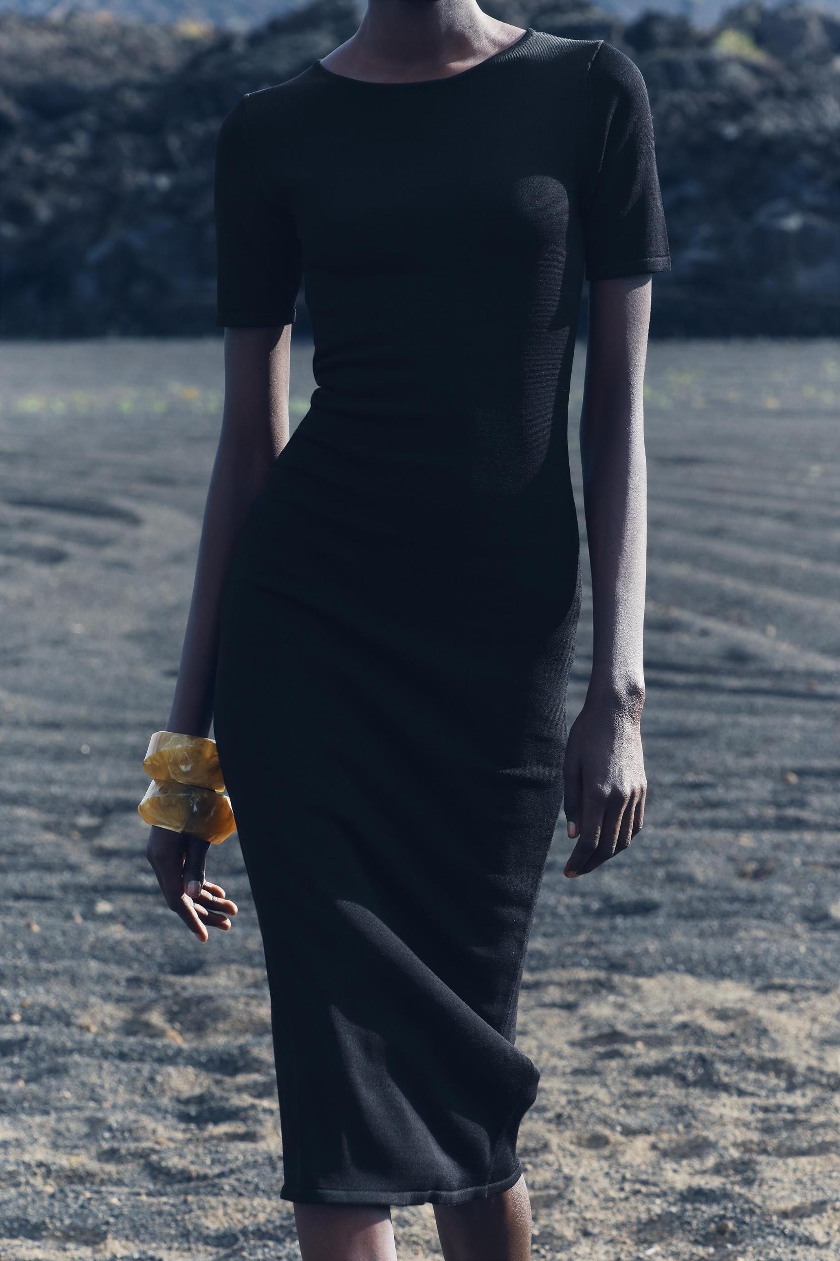 BASIC KNIT FITTED MIDI DRESS Product Image