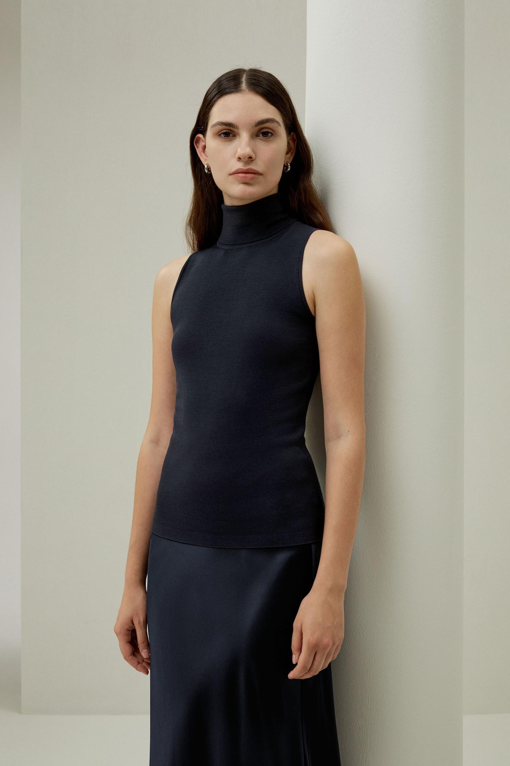 Minimalist Sleeveless Turtleneck Top Product Image