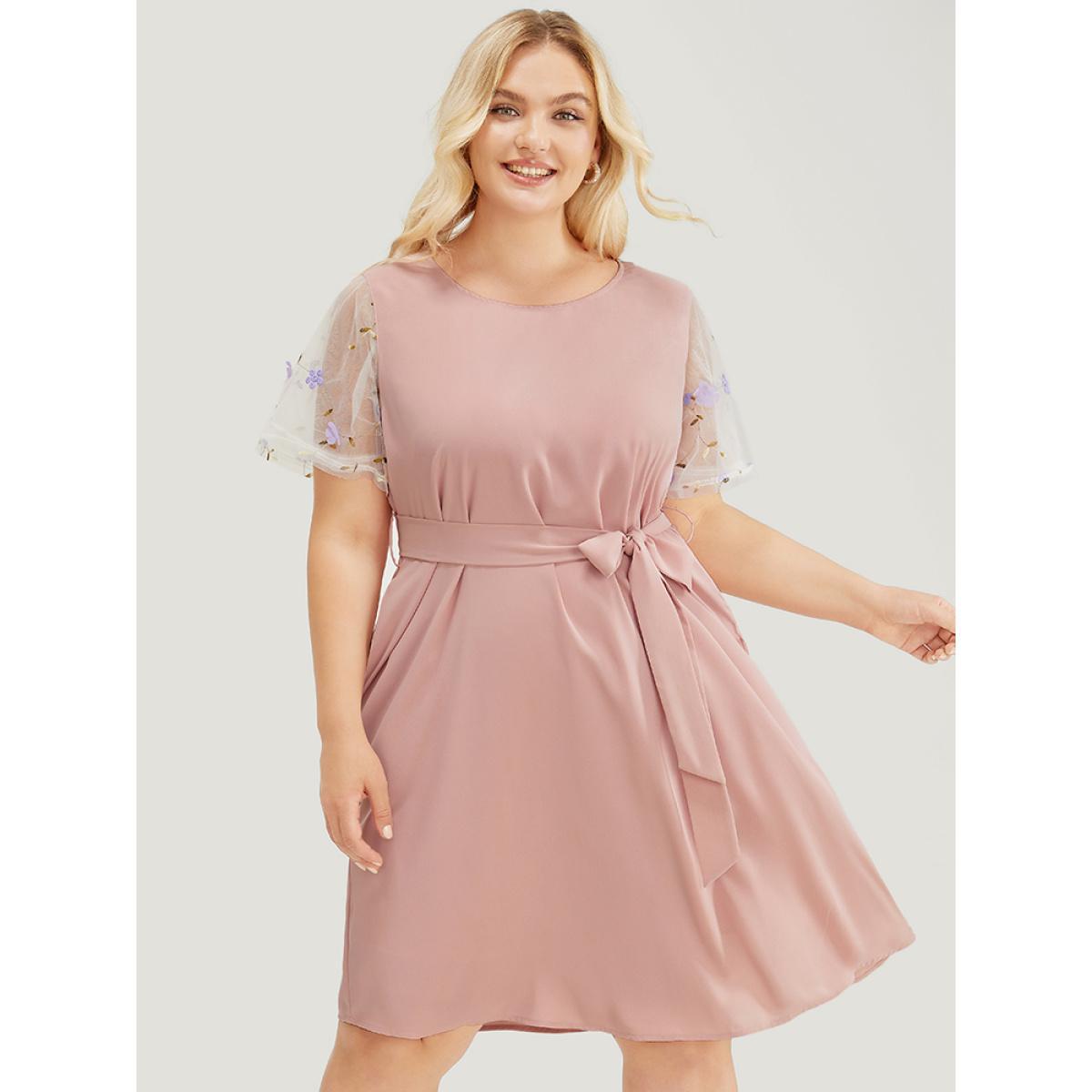 Plus Size Floral Mesh Sleeve Flutter Pocket Belt Knee Dress MistyRose Women Elegant Belted Round Neck Short sleeve Curvy Knee Dress BloomChic 30/6X Product Image