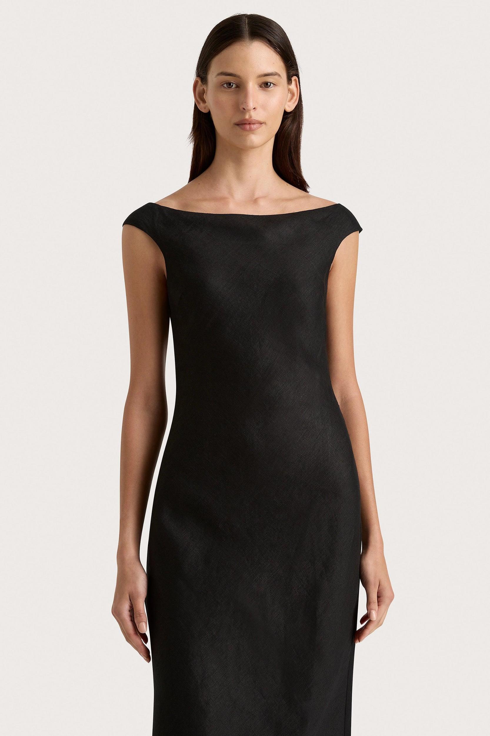 Ilride Maxi Dress Black Product Image
