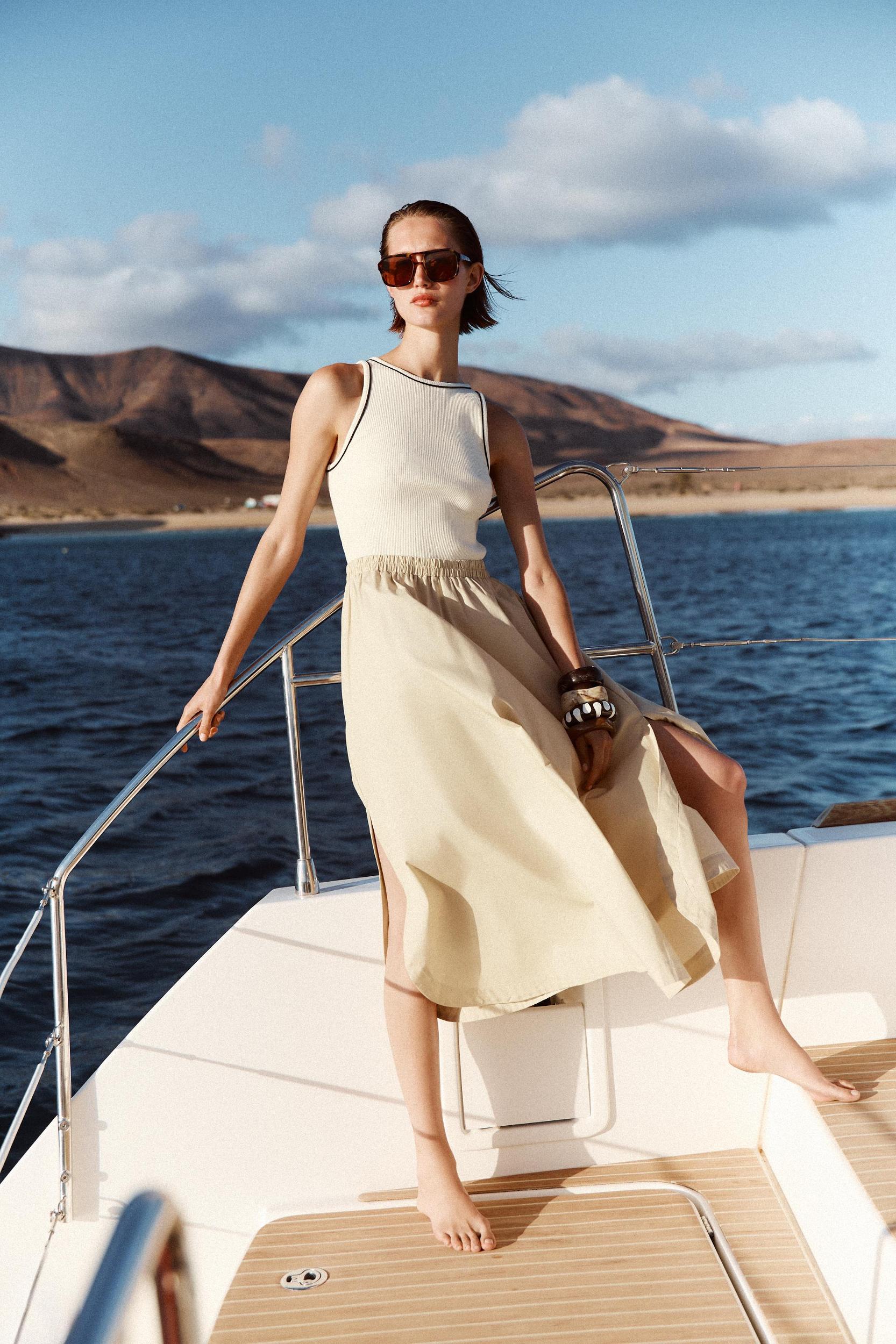 COMBINATION MIDI DRESS Product Image