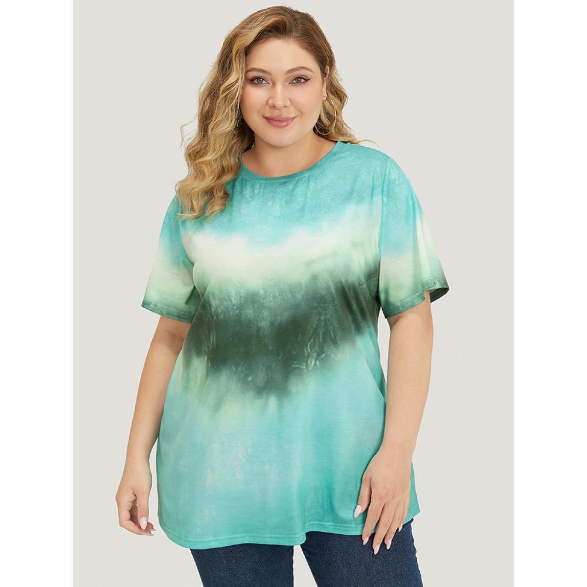 Plus Size Tie Dye Drop Shoulder Round Neck T-shirt Green Women Casual Ombre Round Neck Dailywear T-shirts BloomChic 22-24/3X Product Image