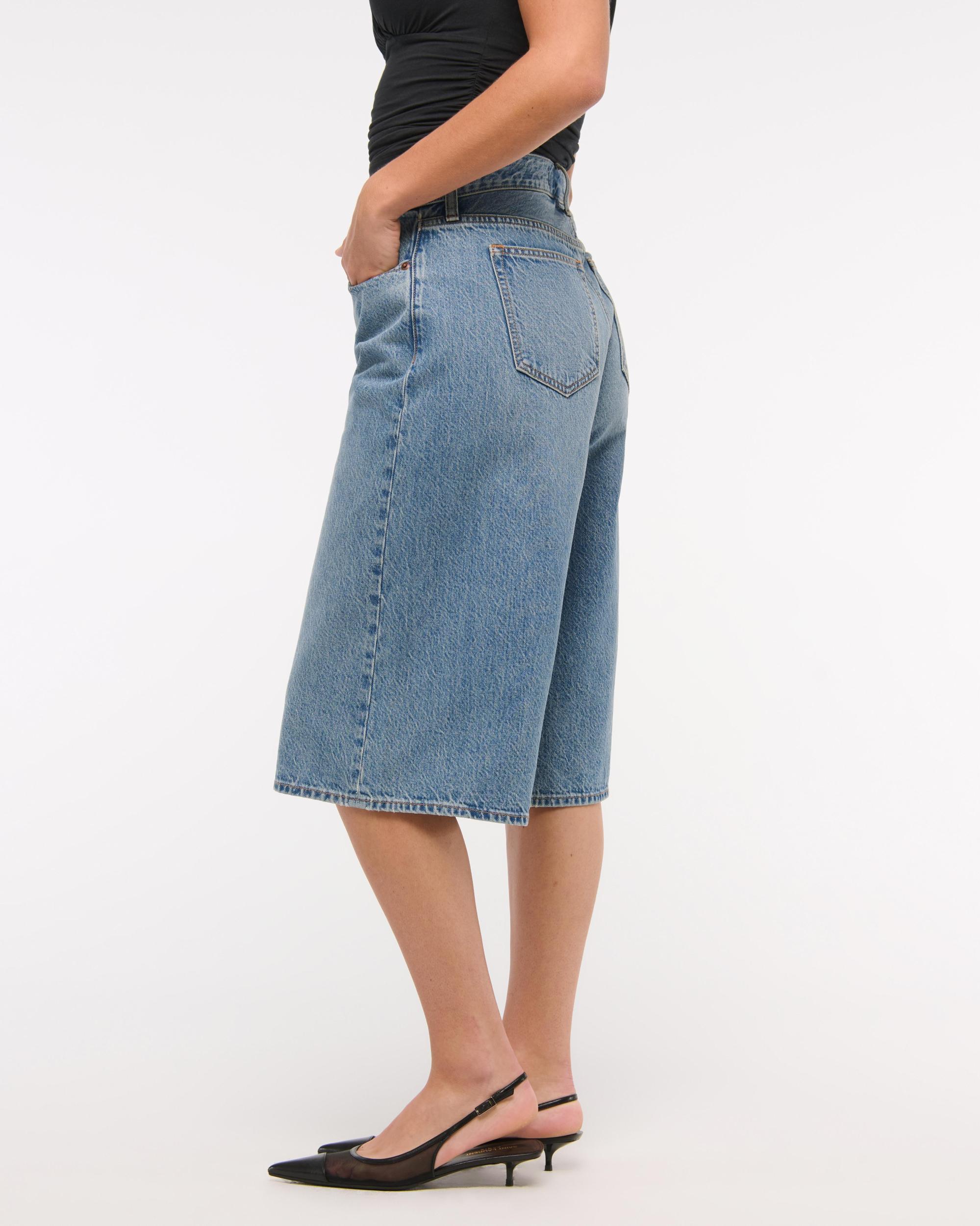 Curve Love Mid Rise Culotte Jean Product Image
