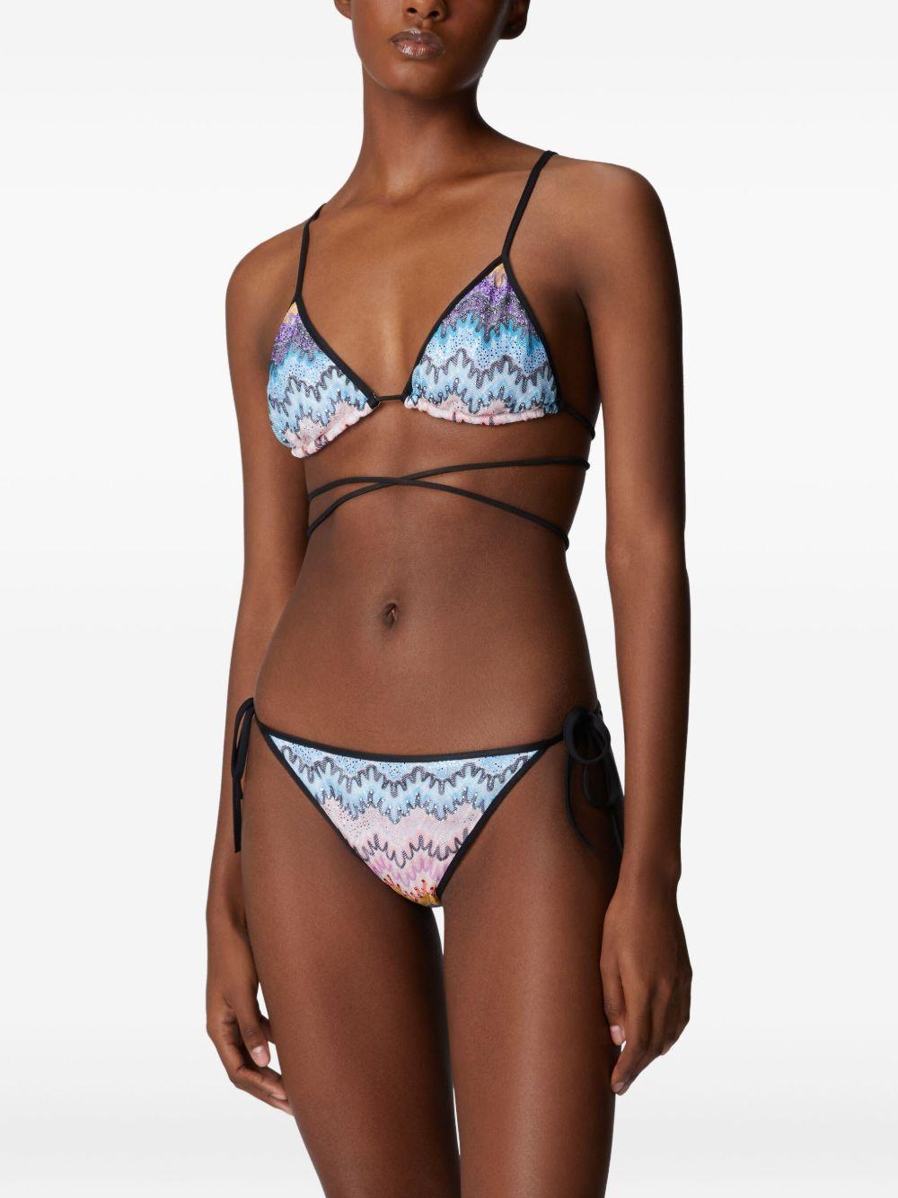 zigzag-pattern bikini  Product Image