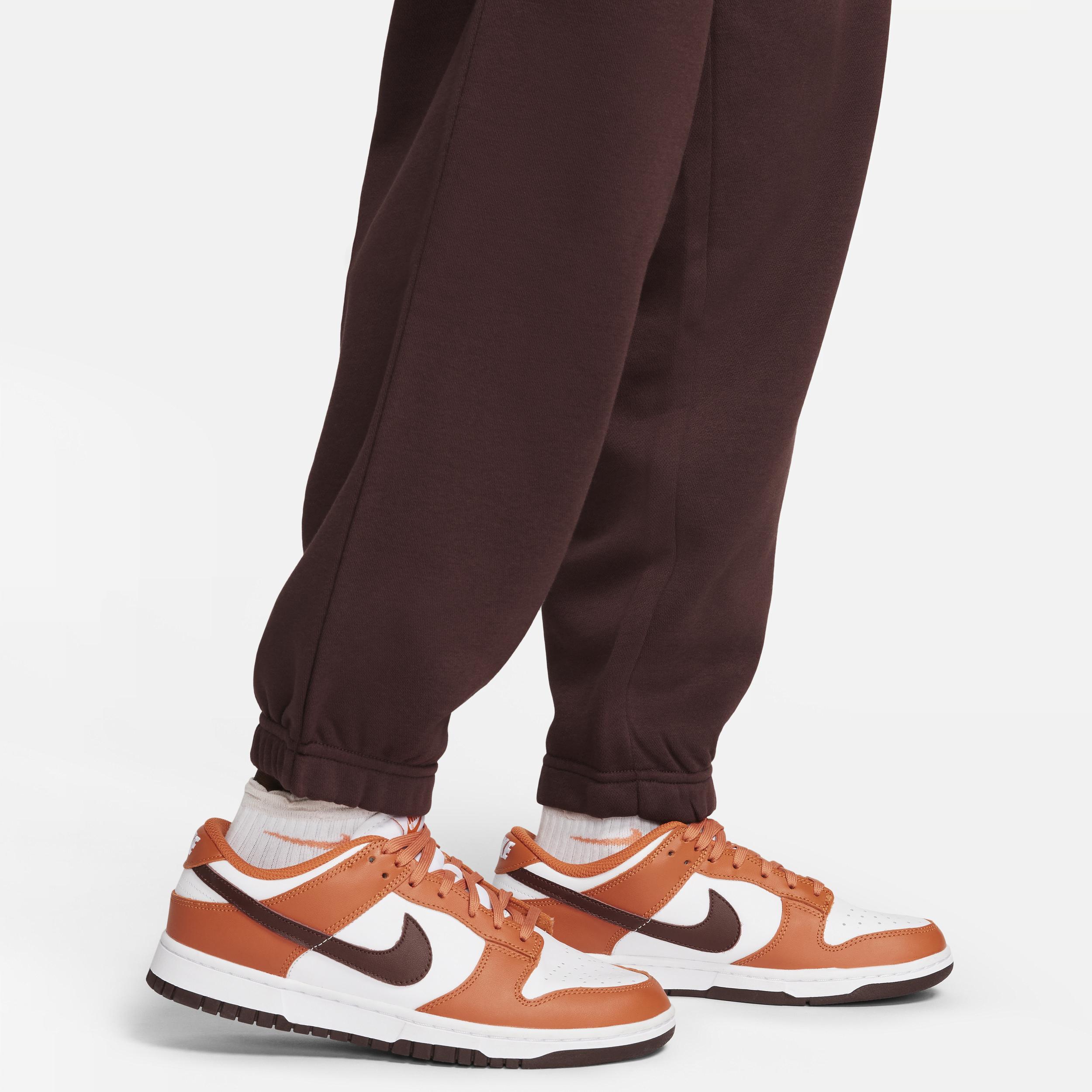 Nike Sportswear Phoenix Fleece Women's Oversized High-Waisted Pants Product Image