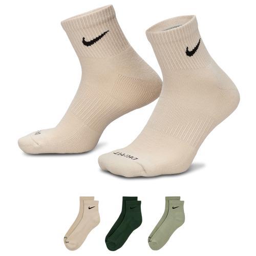 Nike Men's Everyday Plus Cushioned Training Ankle Socks (3 Pairs) Product Image