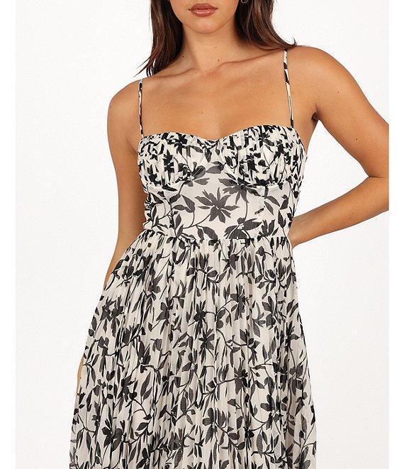 Petal & Pup Achanti Floral Print Sweetheart Neck Sleeveless Pleated Maxi Dress Product Image