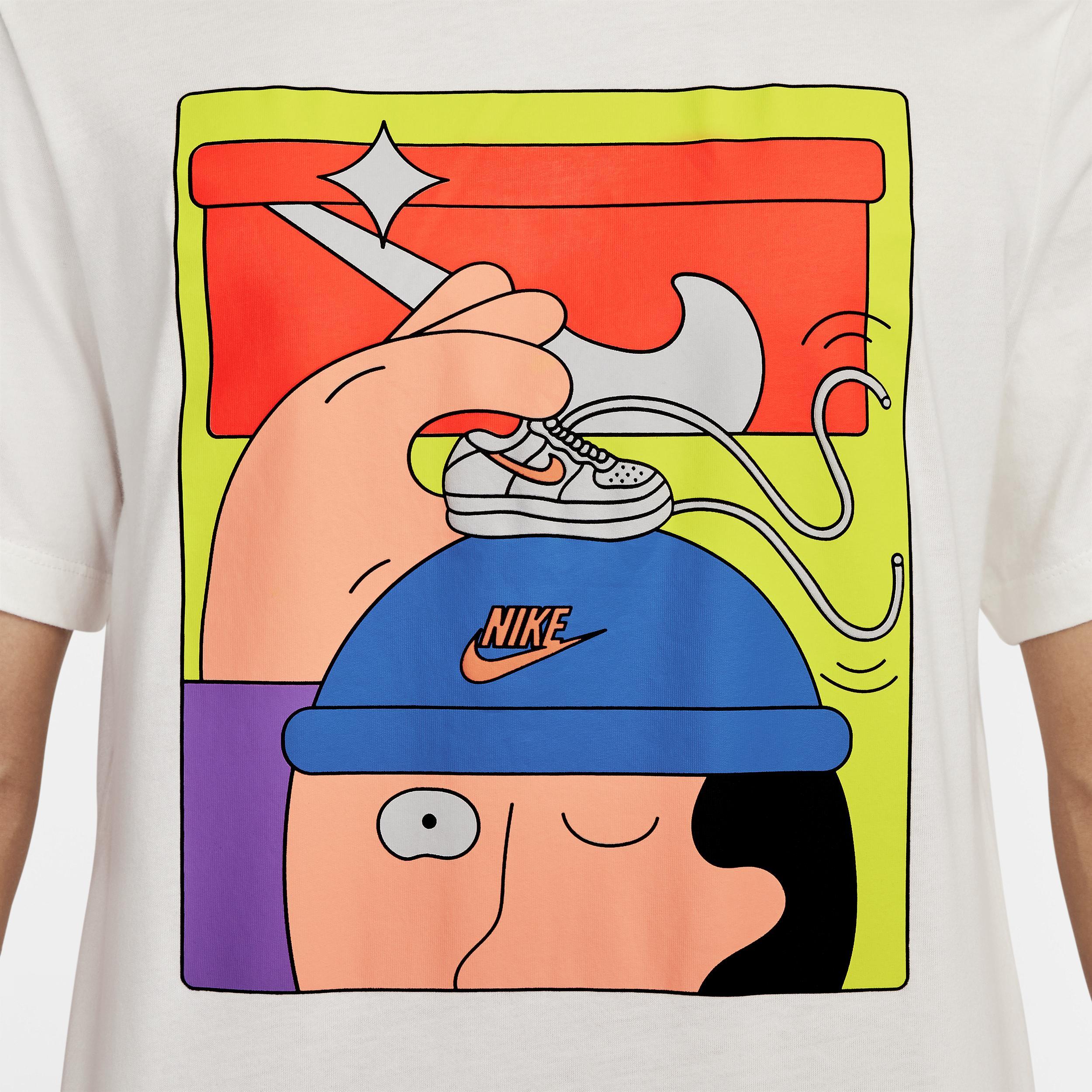 Nike Sportswear Men's T-Shirt Product Image
