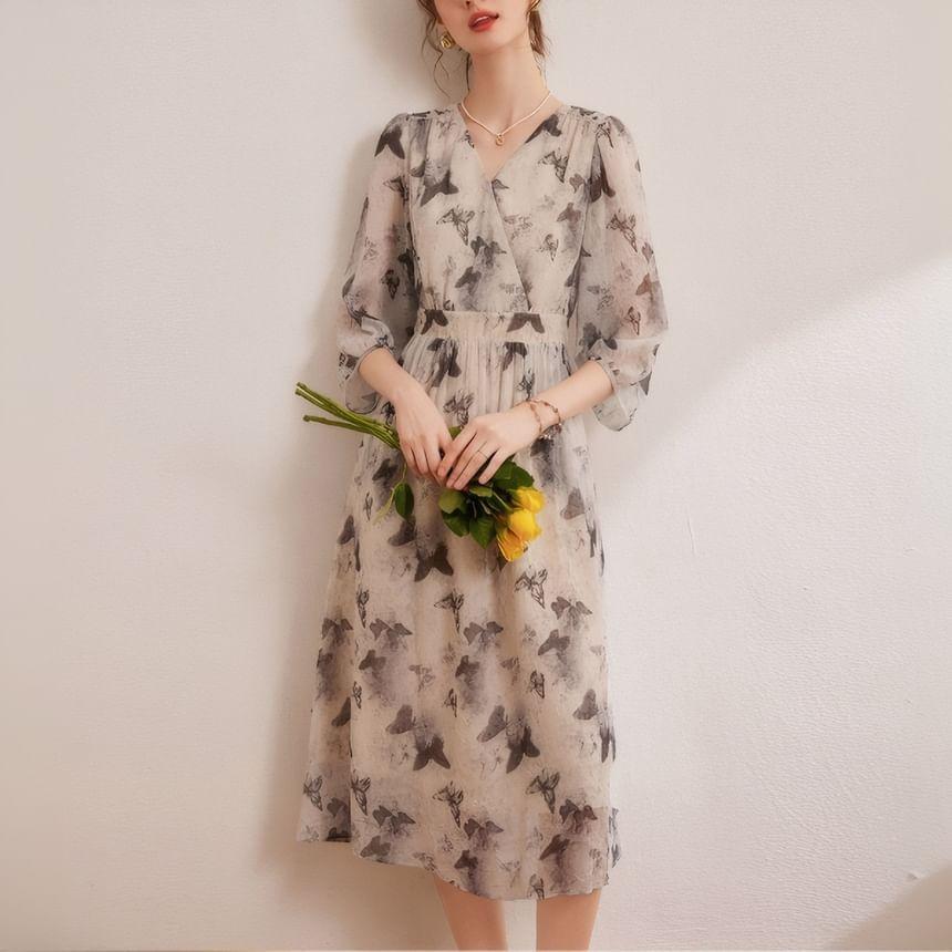 3/4-Sleeve V-Neck Butterfly Print Midi A-Line Dress Product Image